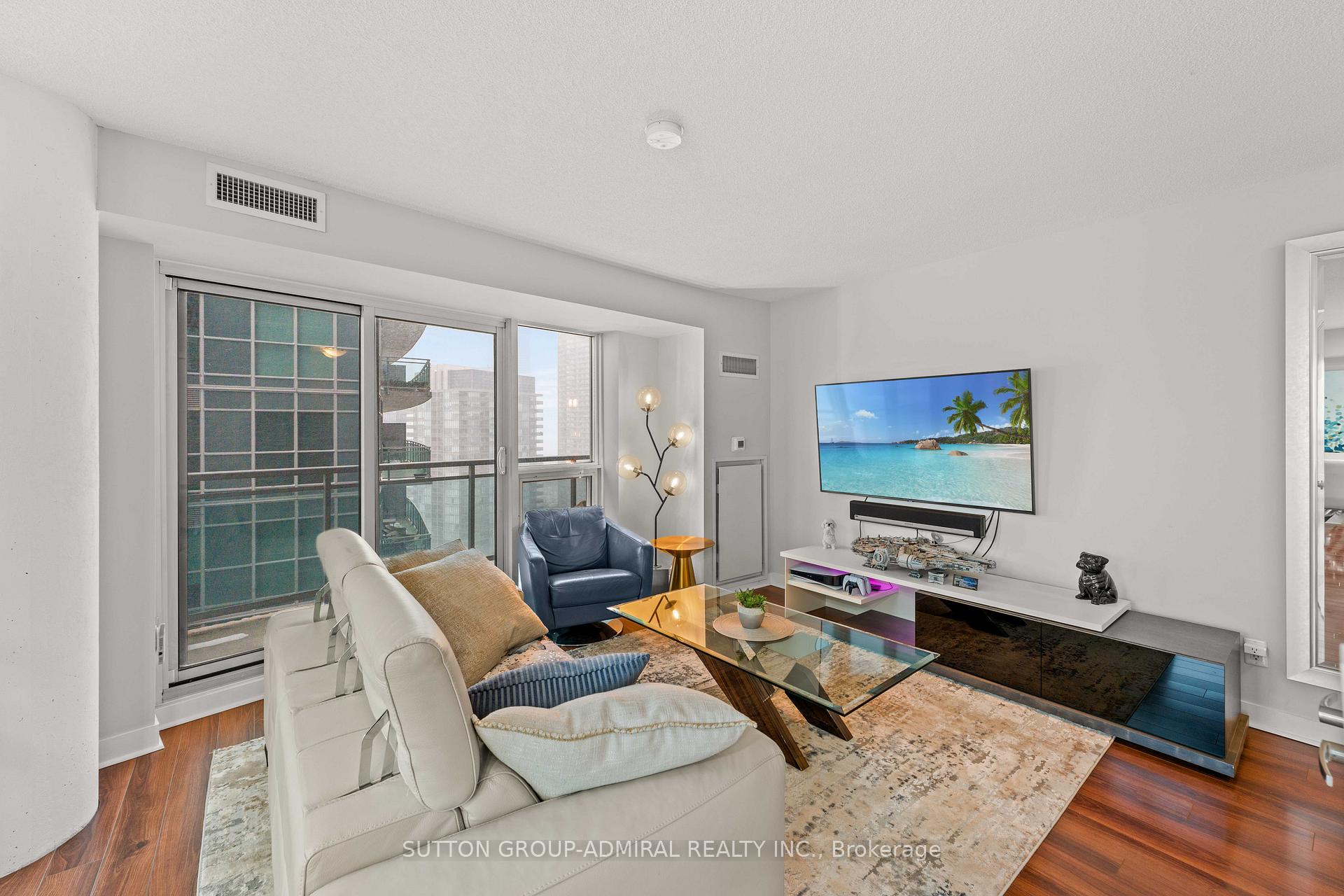 155 Legion Road N 2513, Toronto W06 — photo 3 of 5