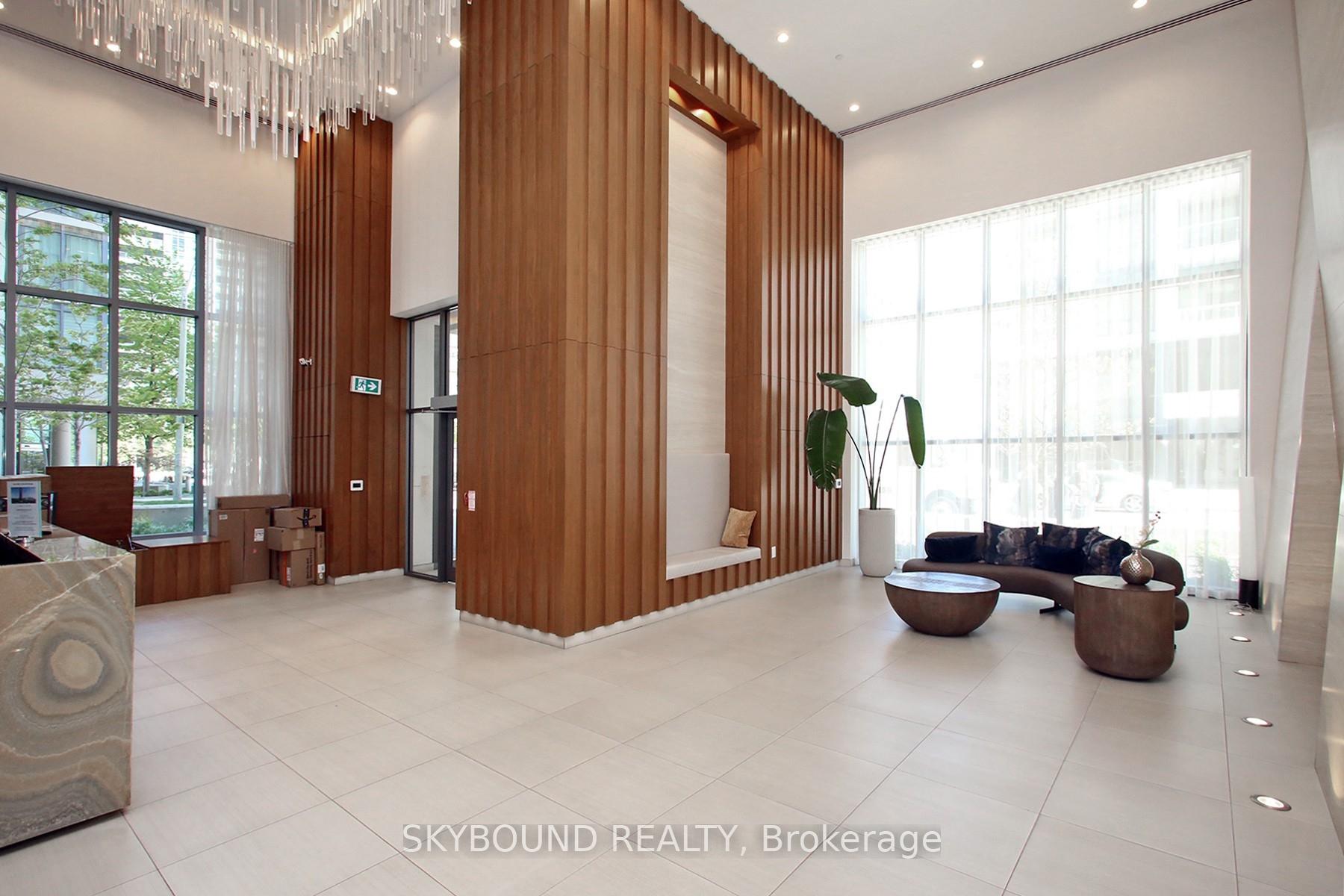 70 Annie Craig Drive 610, Toronto W06 — photo 3 of 5