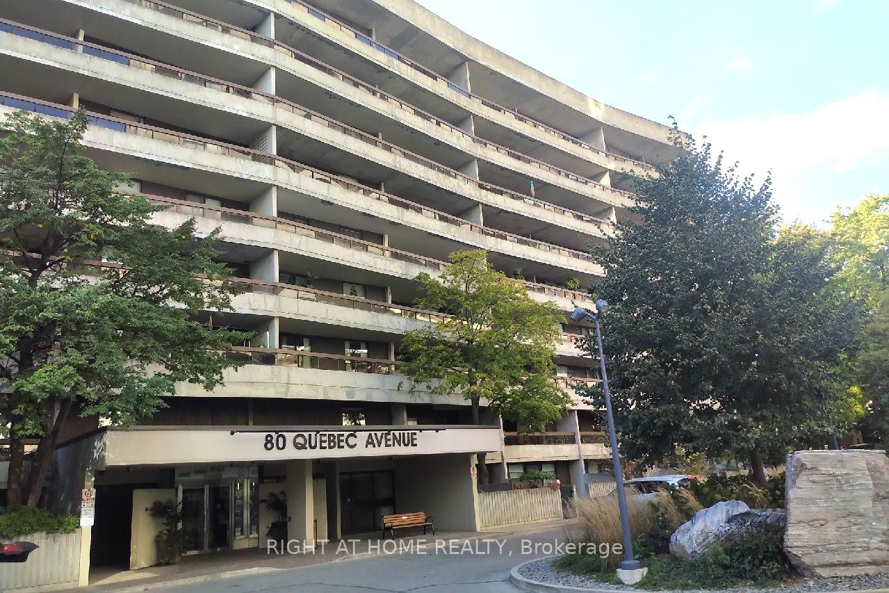 80 Quebec Avenue 607, Toronto W02, ON M6P 4B7 — Toronto W02, Ontario