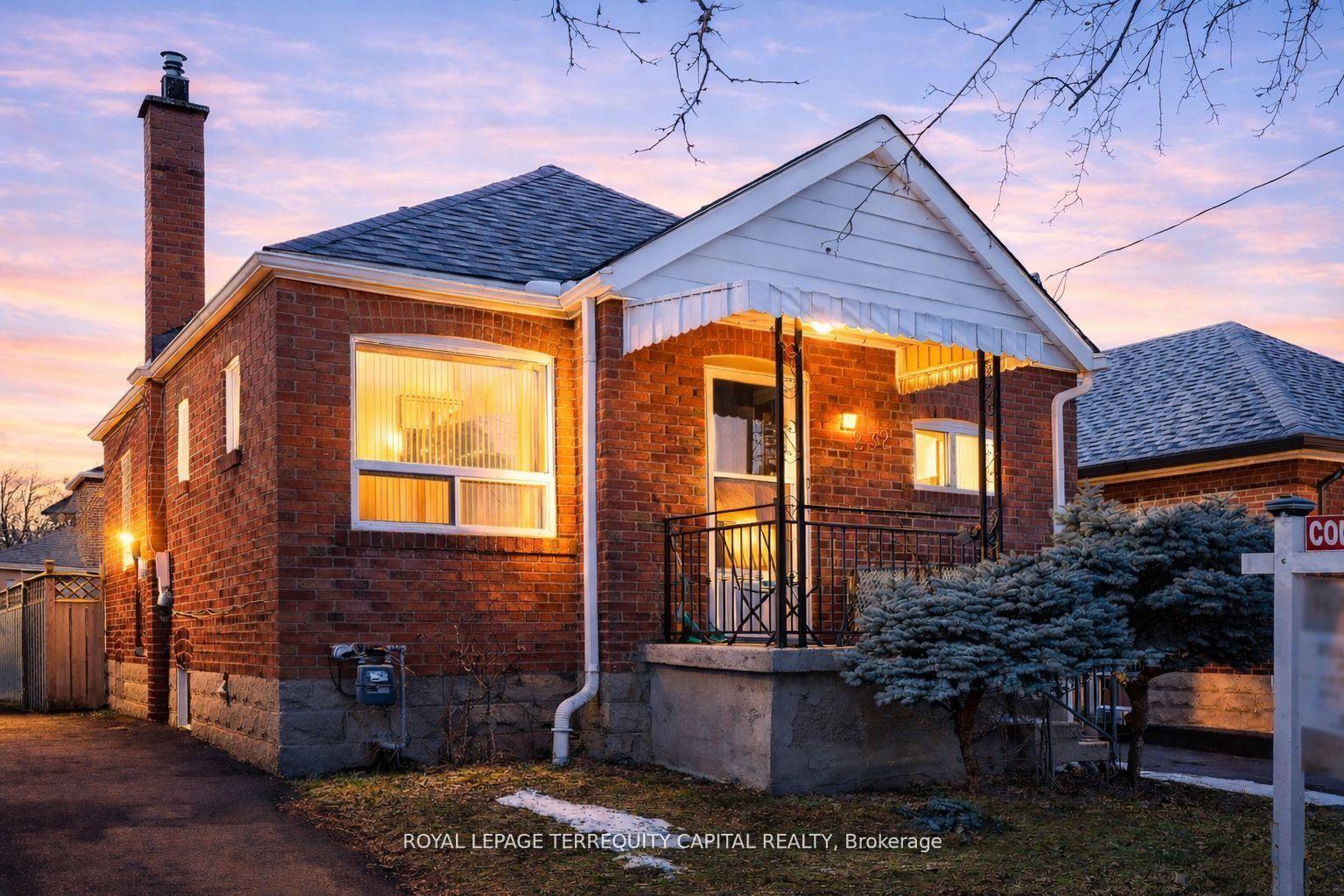 232 Church Street, Toronto W04, ON M9N 1P1 — Toronto W04, Ontario