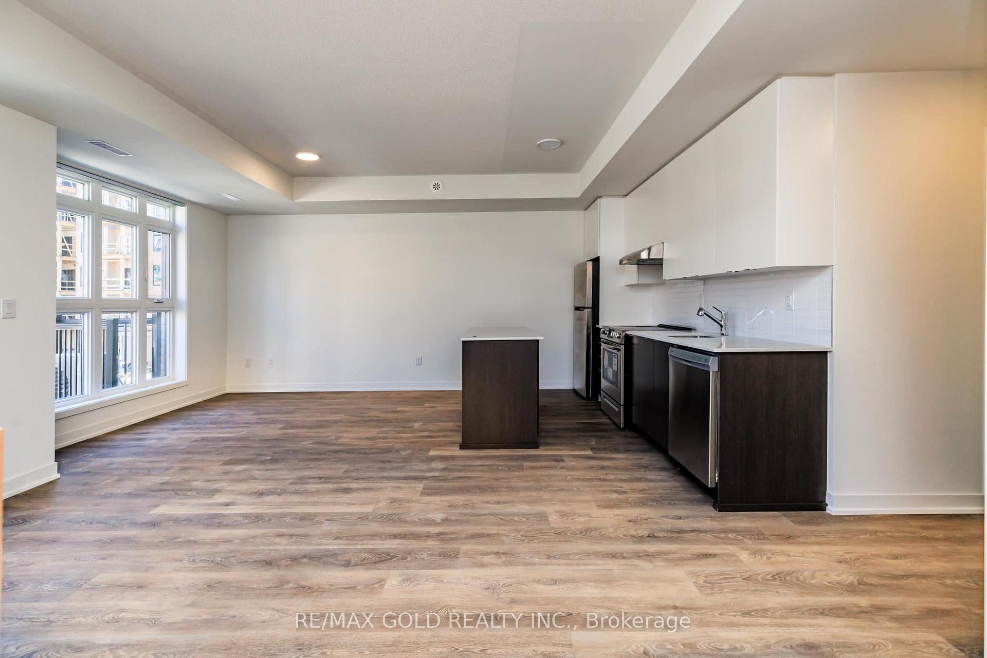 140 Canon Jackson Drive 210, Toronto W04, ON M6M 0B9 — Toronto W04, Ontario