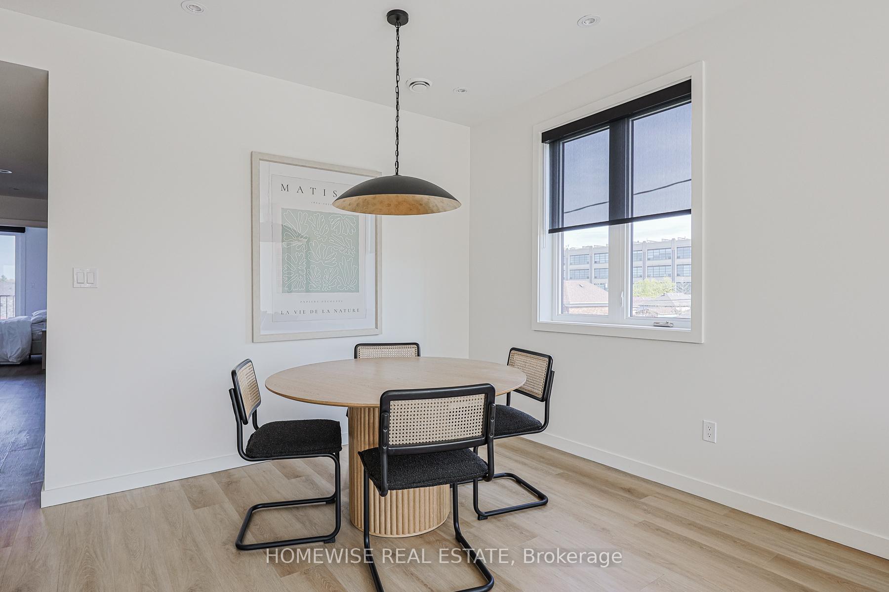 159 Locksley Avenue 2, Toronto W04 — photo 3 of 5