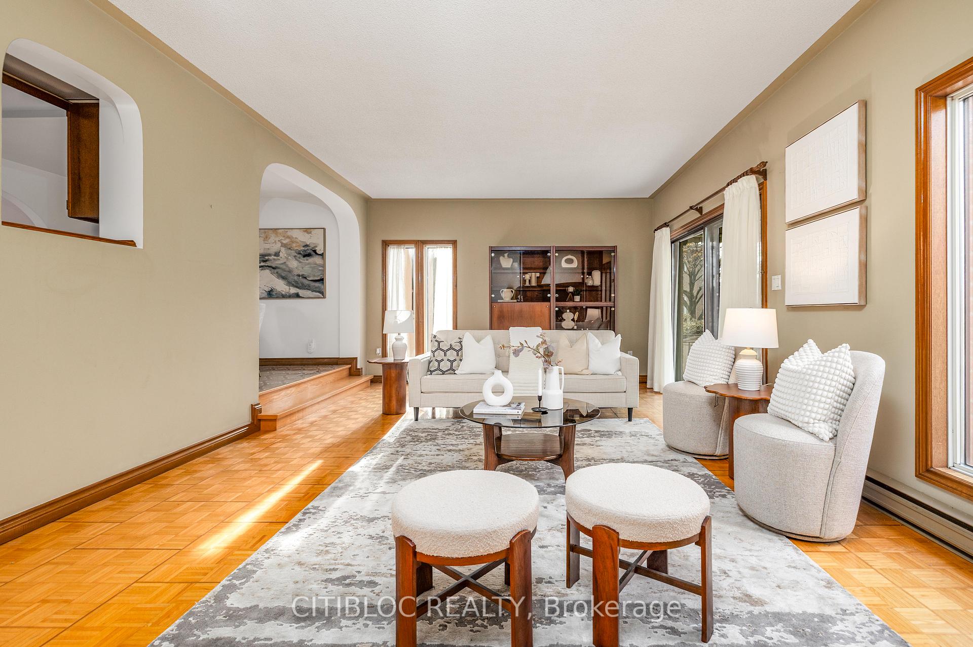 74 Erie Street, Toronto W04 — photo 5 of 5