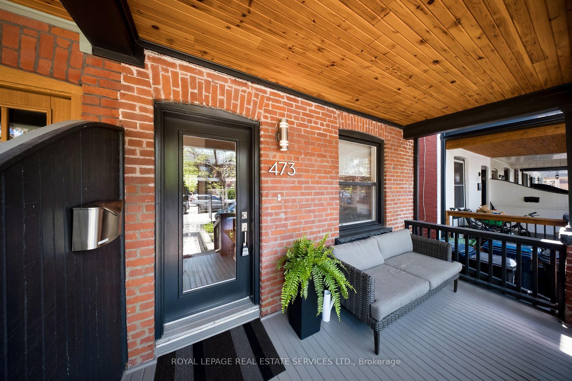 473 Beresford Avenue, Toronto W02 — photo 2 of 5