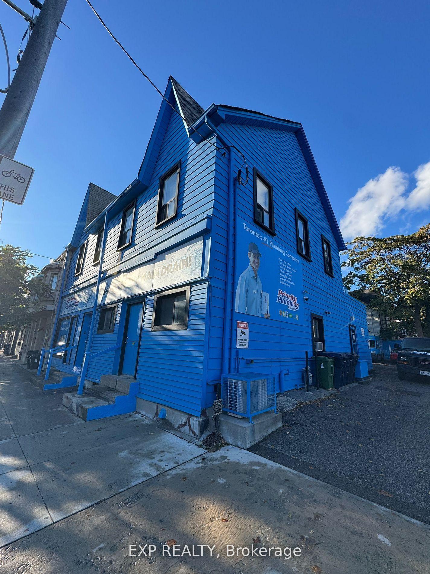 1594 Dupont Street 5, Toronto W02, ON M6P 3S7 — Toronto W02, Ontario