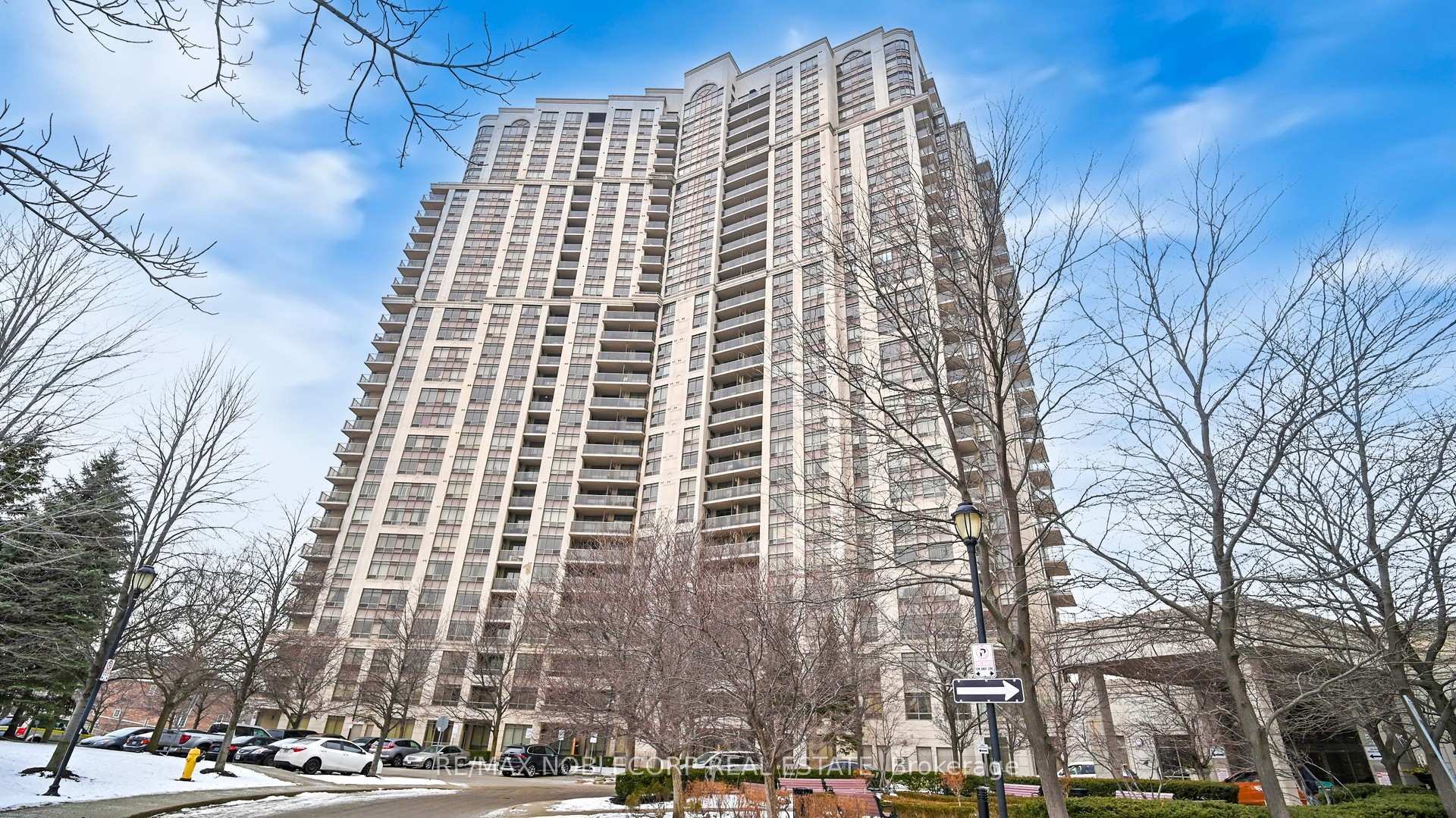 710 Humberwood Boulevard 2504, Toronto W10, ON M9W 7J5 — Toronto W10, Ontario