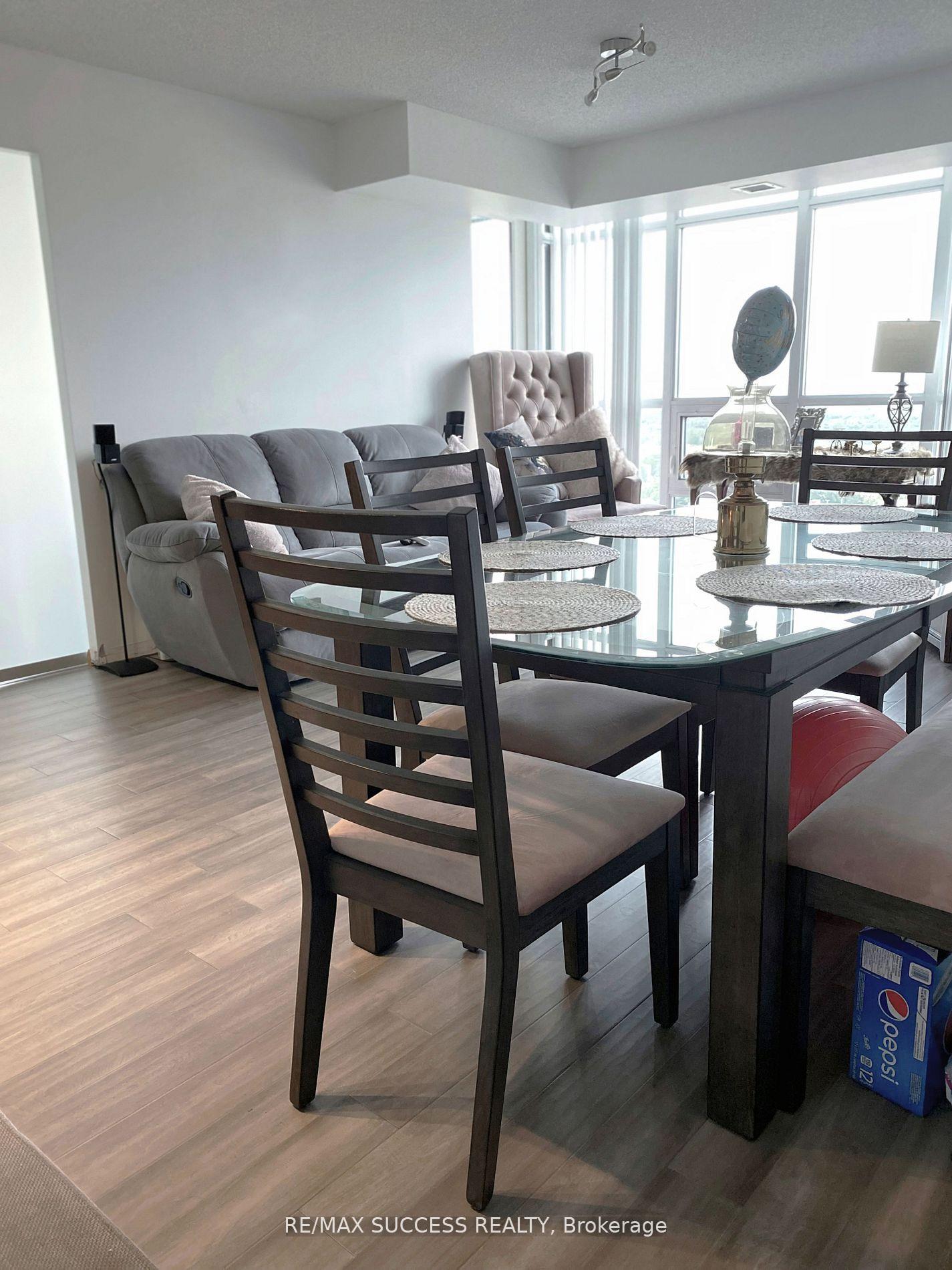 830 Lawrence Avenue W 2304, Toronto W04 — photo 5 of 5
