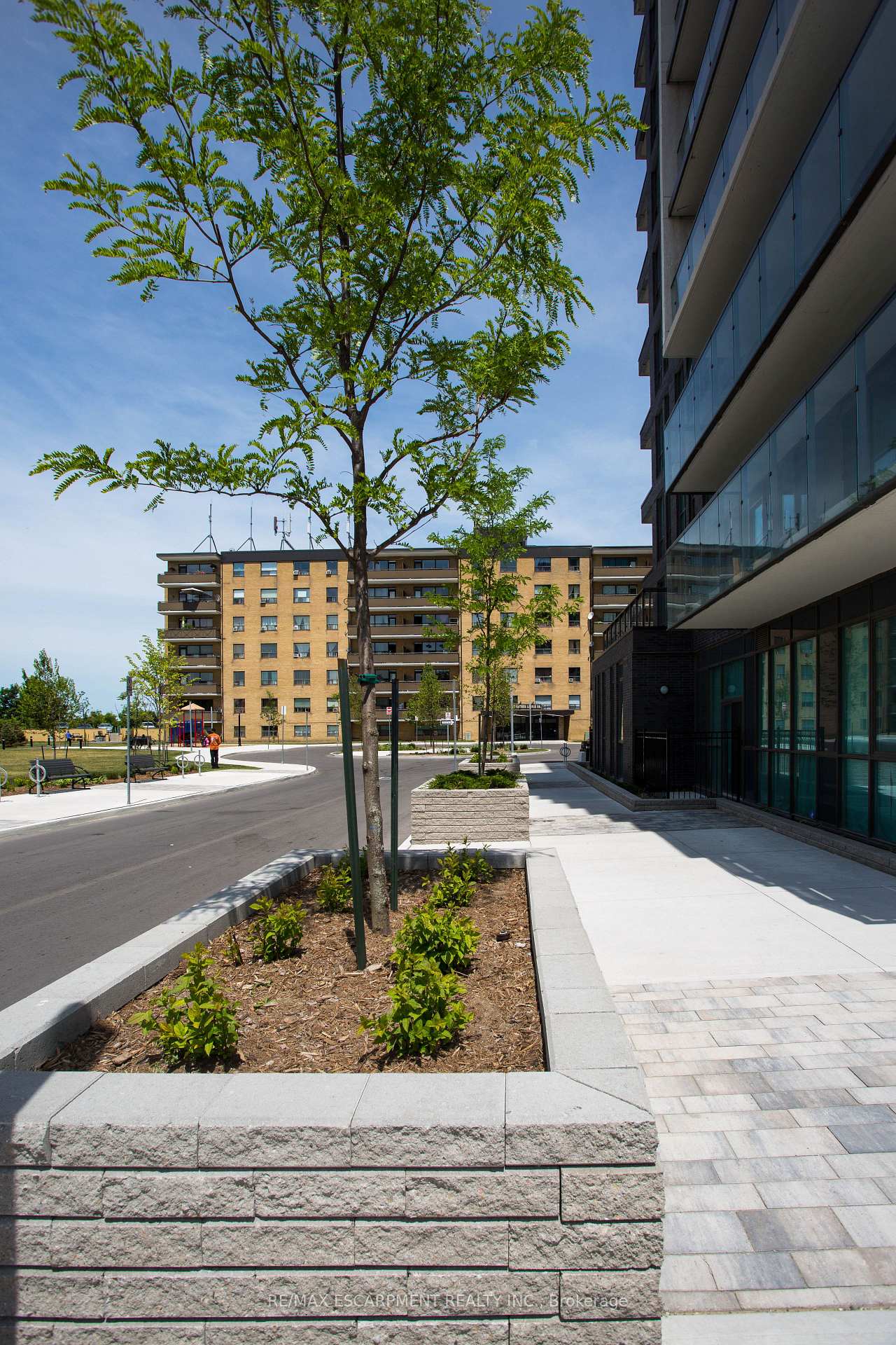 80 Esther Lorrie Drive 501, Toronto W10 — photo 4 of 5