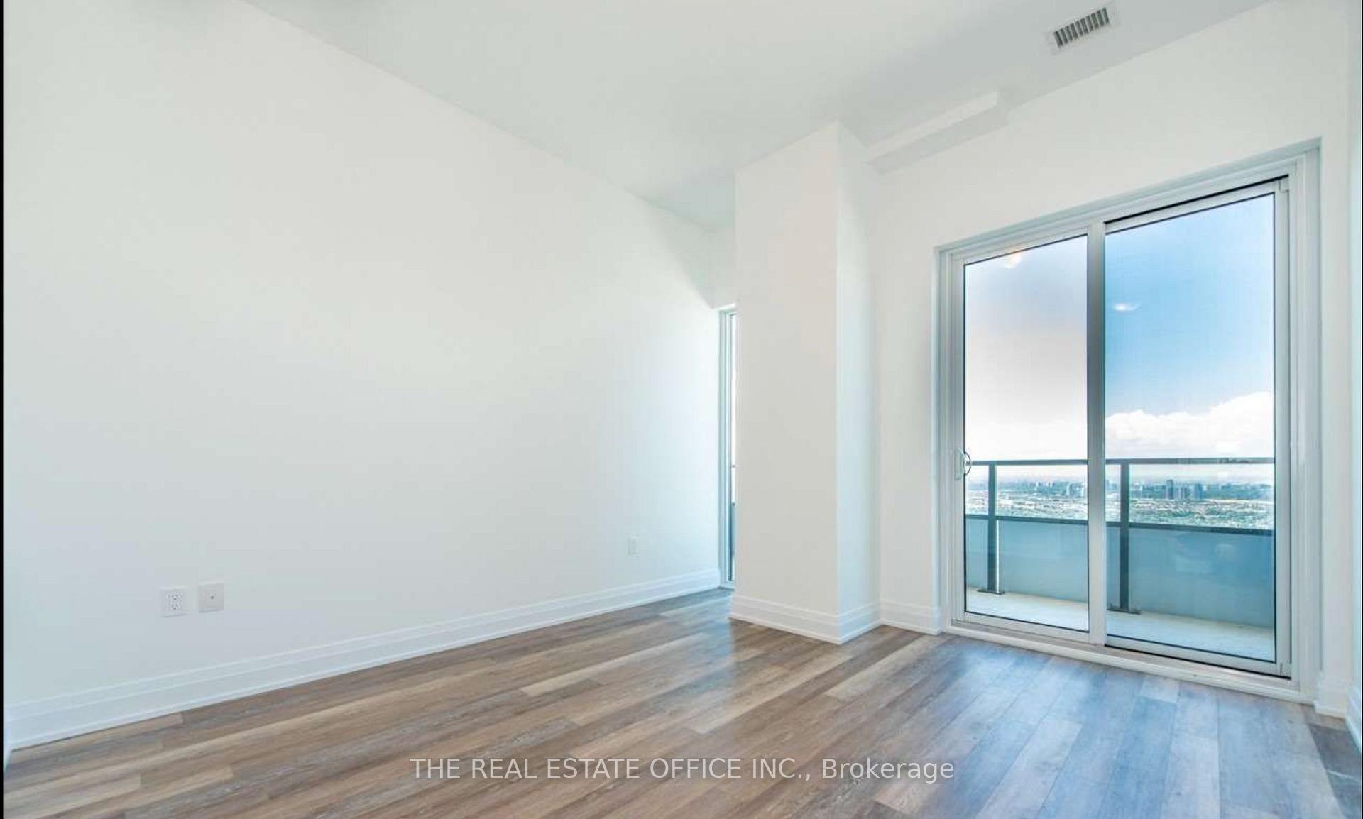 30 Shore Breeze Drive 6601, Toronto W06 — photo 5 of 5