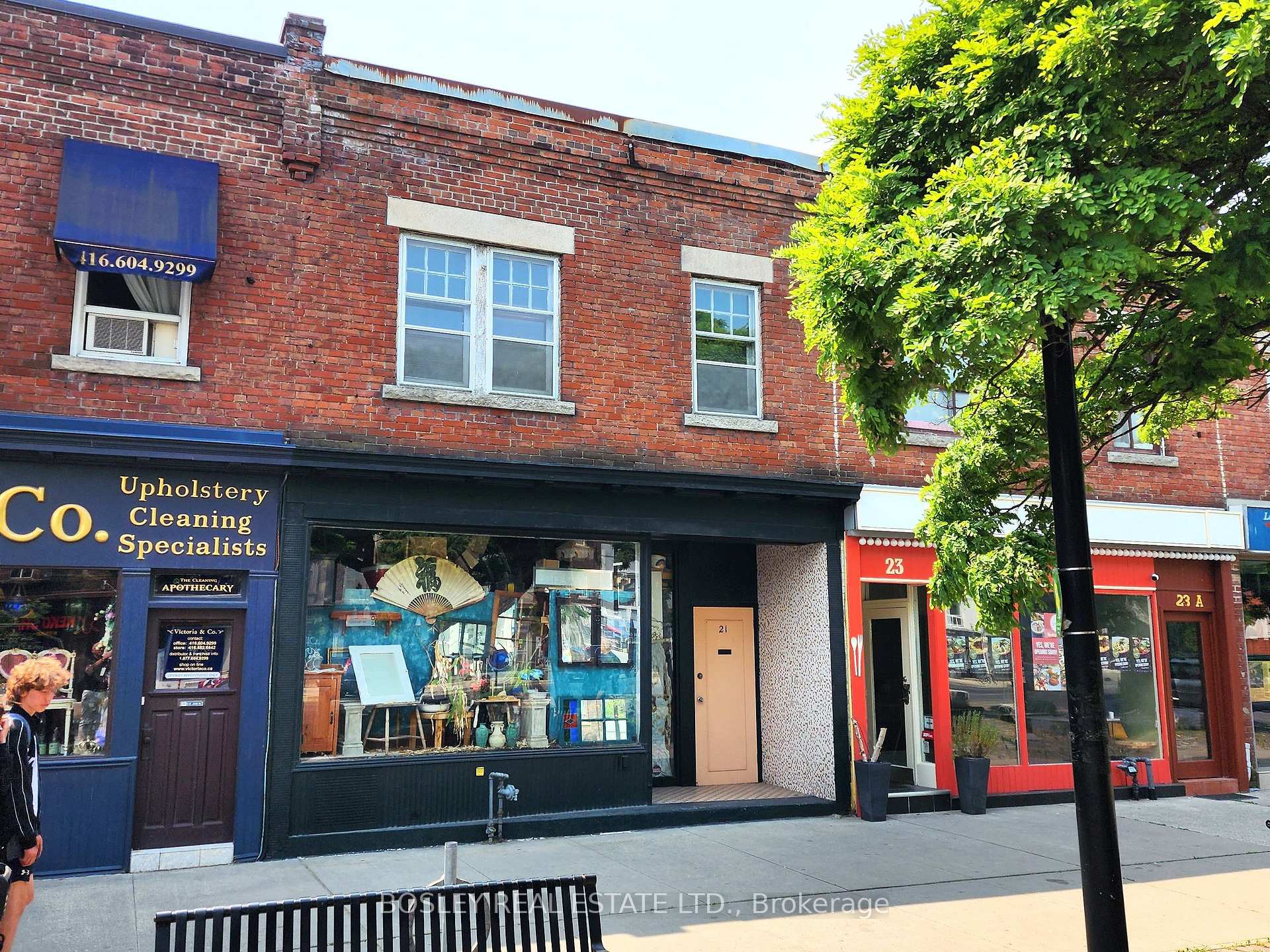 21 St. John's Road, Toronto W02, ON M6P 1T7 — Toronto W02, Ontario