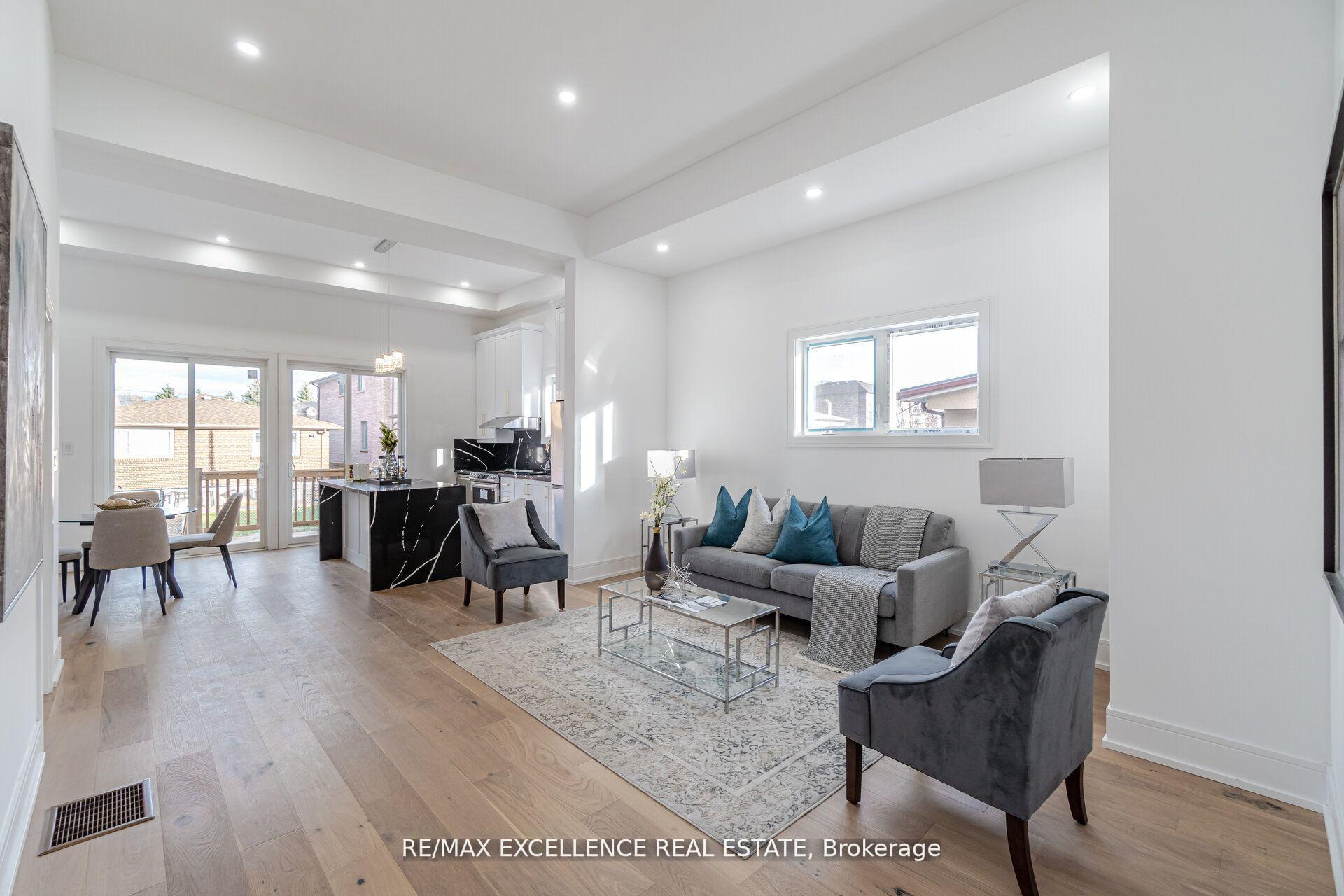 55 Renfield Street, Toronto W04 — photo 5 of 5