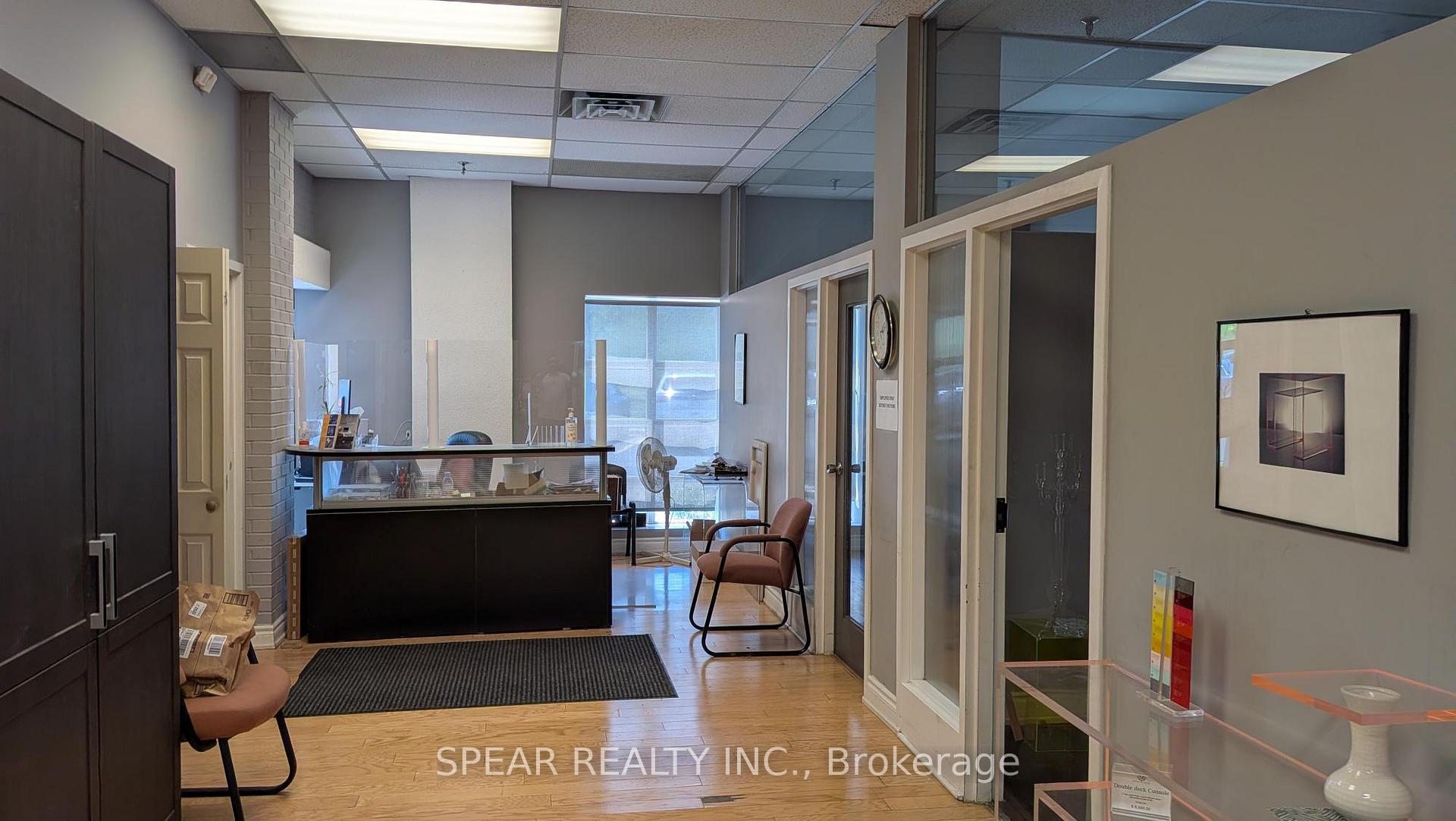 6821 Steeles Avenue W, Toronto W10 — photo 3 of 5