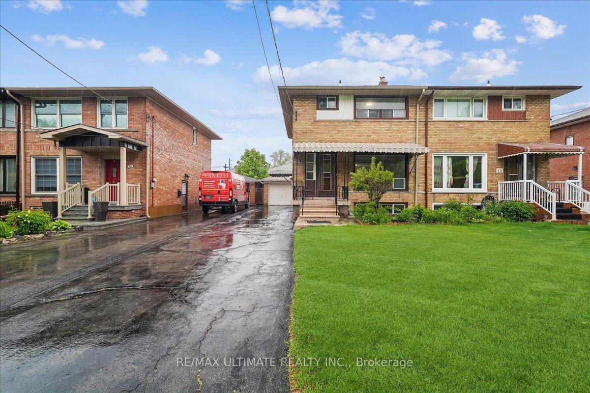 12 Thurodale Avenue, Toronto W04, ON M6M 3B3 — Toronto W04, Ontario