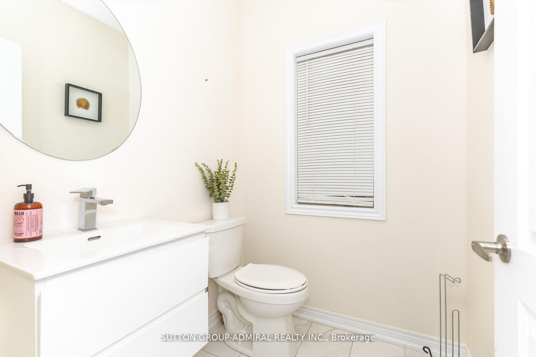 30 Albert Spencer Avenue, Caledon — photo 4 of 5