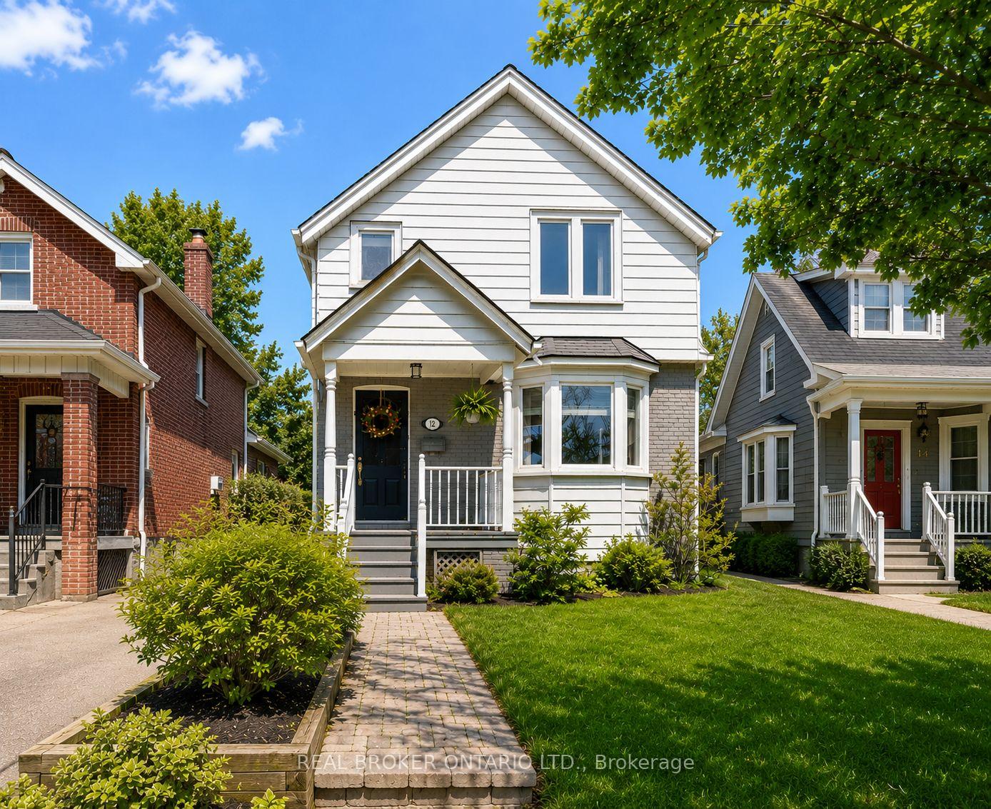 23 Second Street, Toronto W06, ON M8V 2X1 — Toronto W06, Ontario