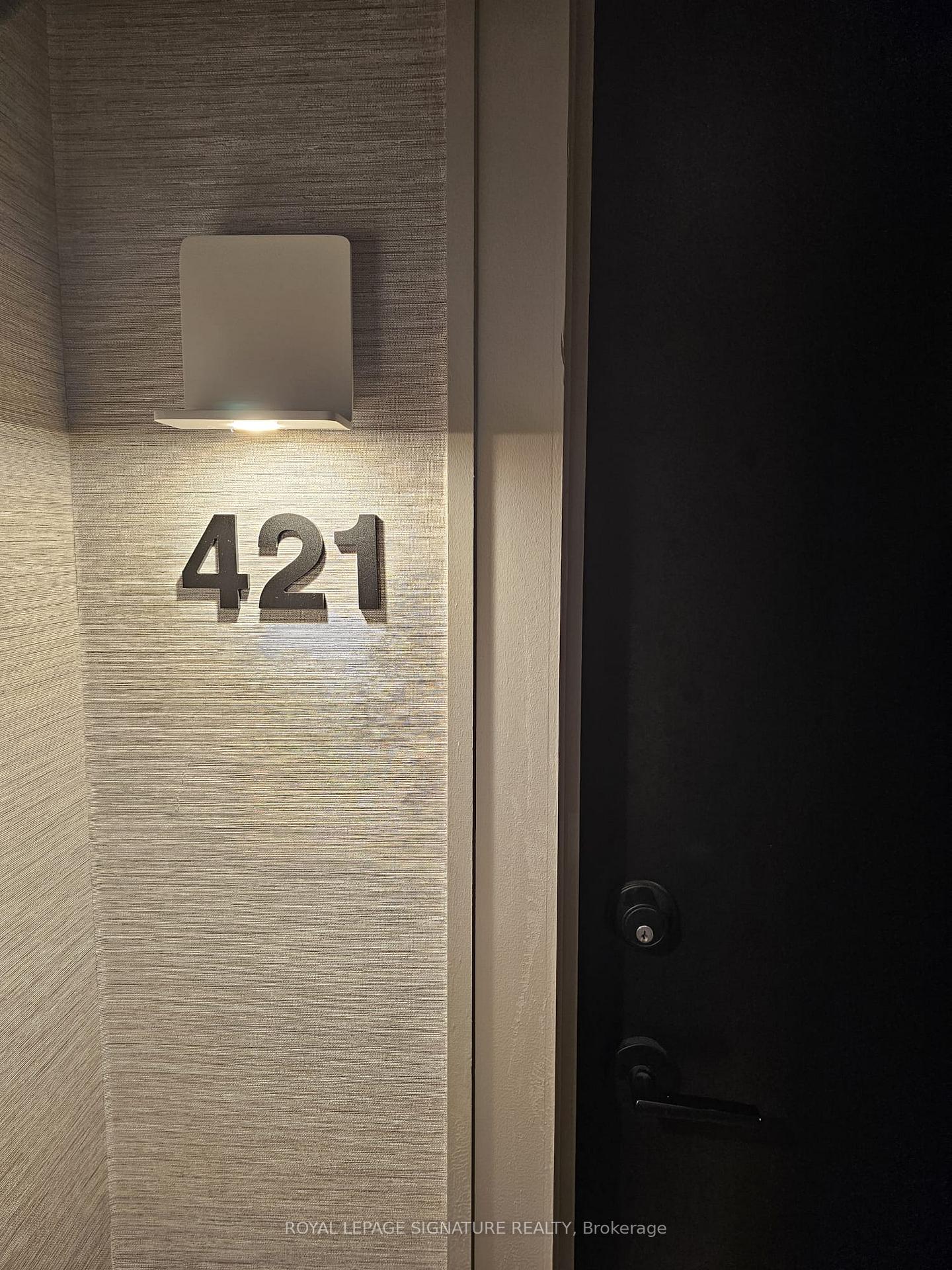556 Marlee Avenue 421, Toronto W04, ON M6B 0B1 — Toronto W04, Ontario