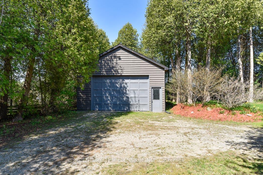 18599 Horseshoe Hill Road, Caledon — photo 5 of 5