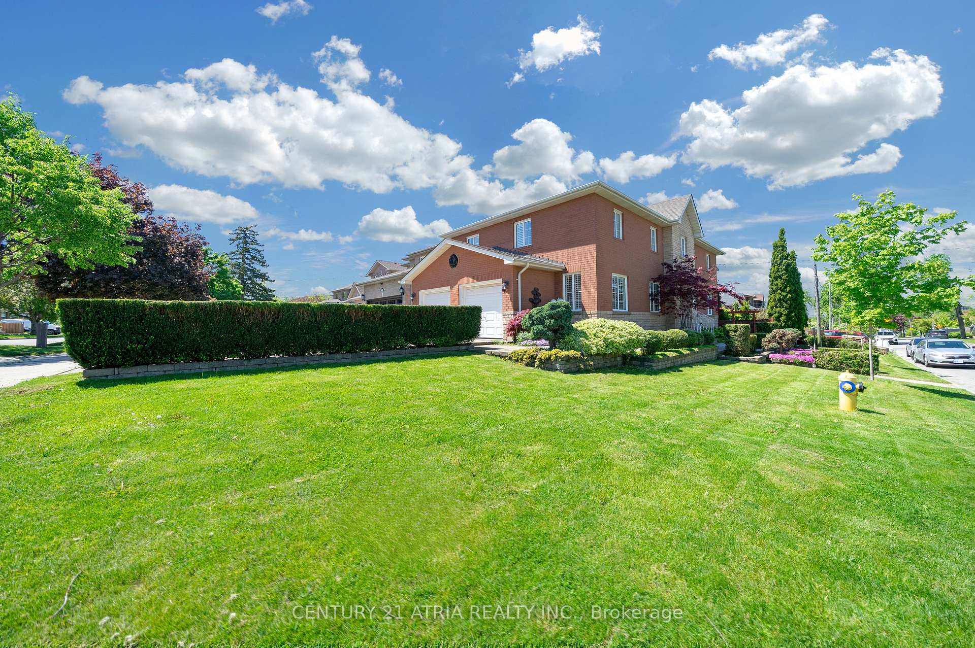 543 Queens Drive, Toronto W04 — photo 4 of 5