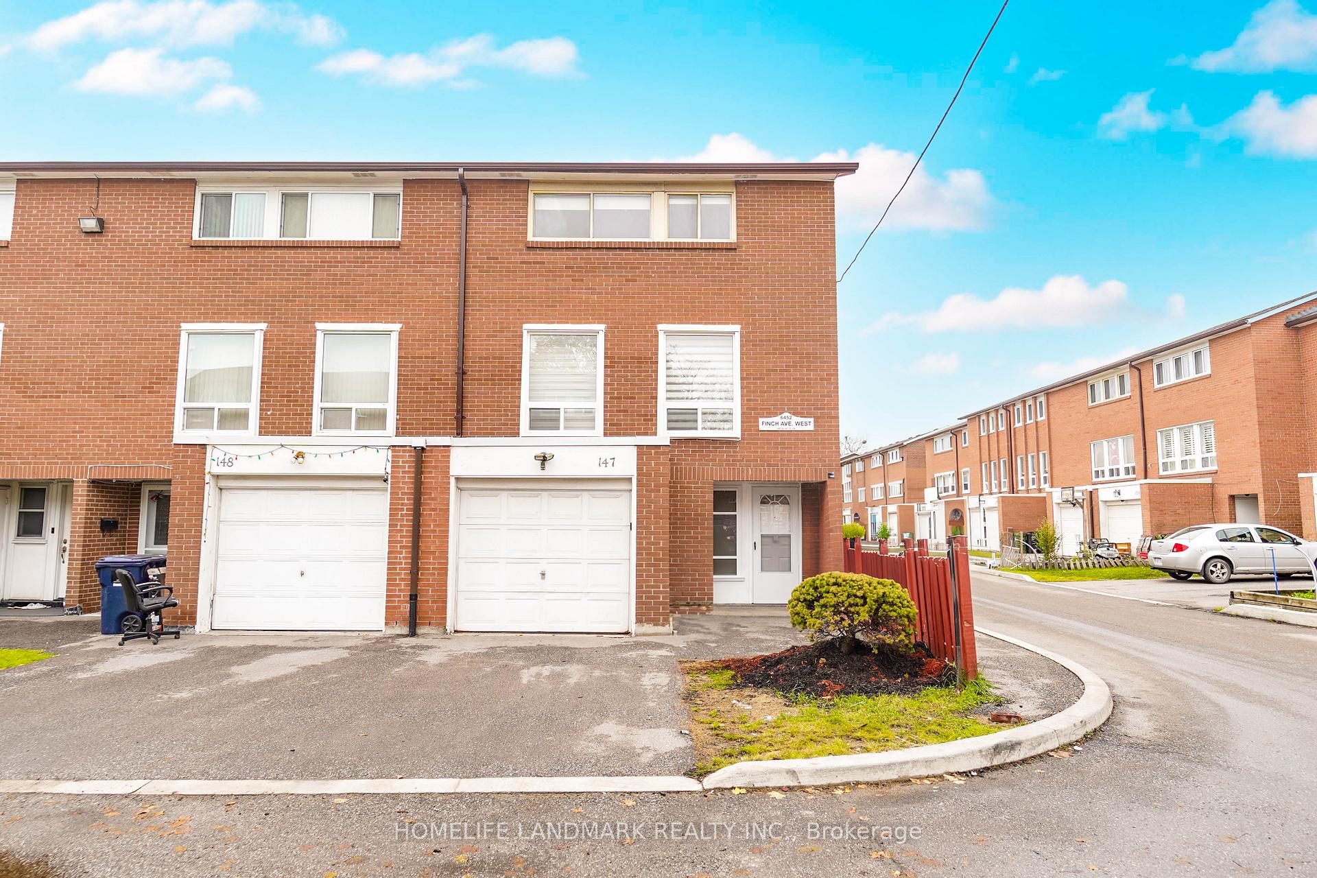 6452 Finch Avenue W 147, Toronto W10, ON M9V 1T4 — Toronto W10, Ontario