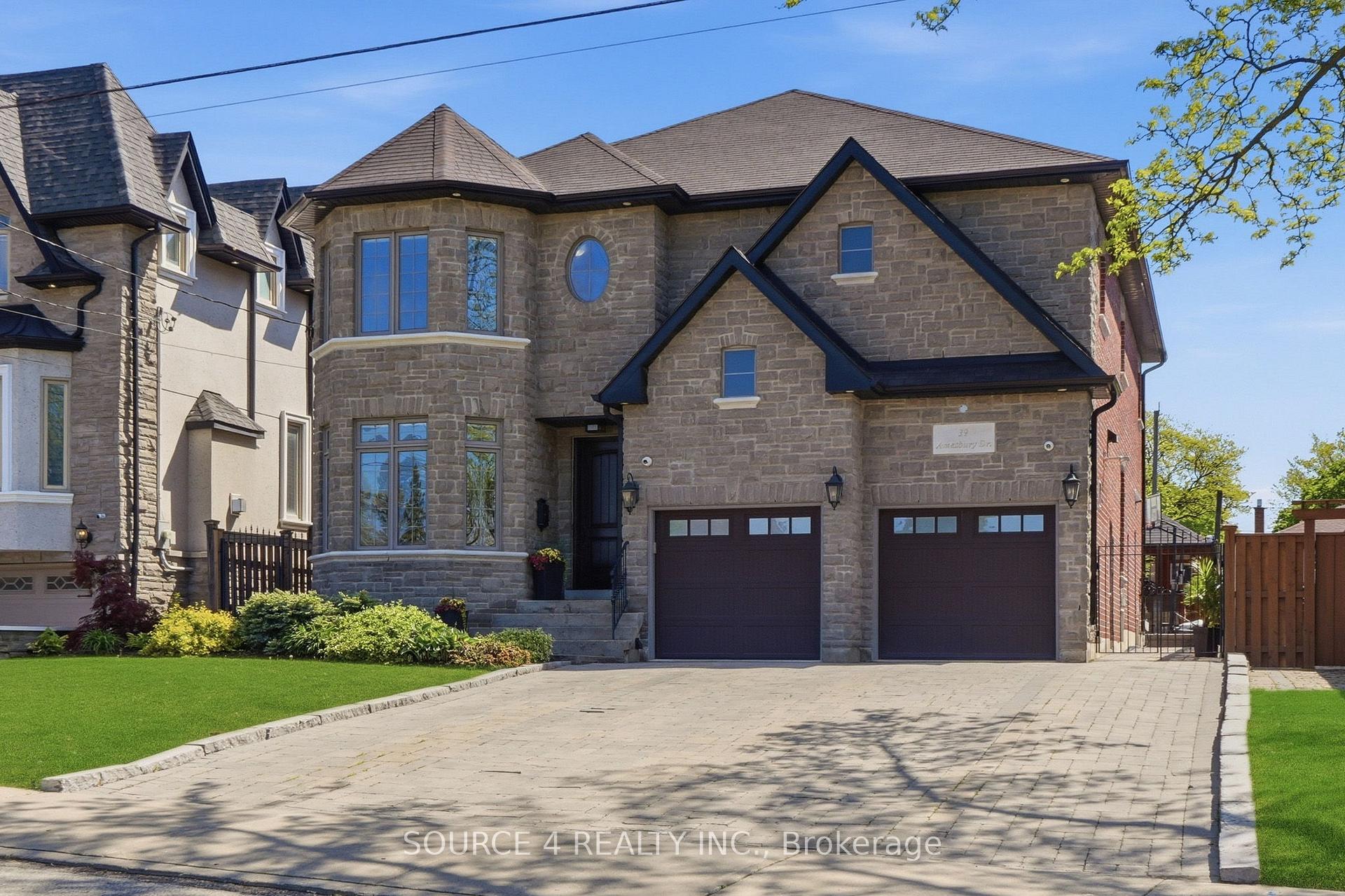 39 Amesbury Drive, Toronto W04, ON M6M 4H5 — Toronto W04, Ontario