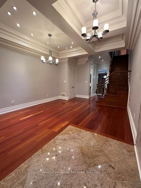81 Livingstone Avenue, Toronto W04 — photo 2 of 5