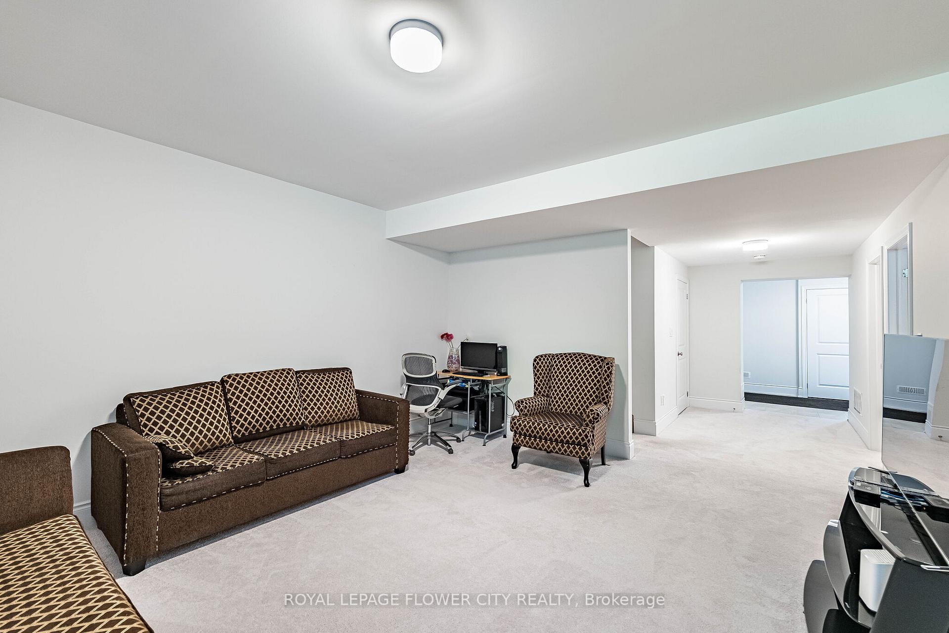 14 Richard Oxtoby Road, Caledon — photo 5 of 5