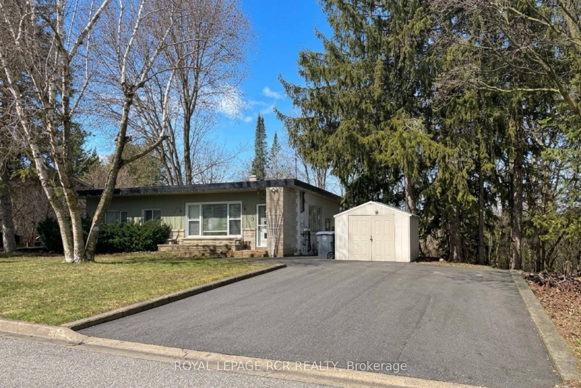 7 Hilltop Drive Upper, Caledon — photo 2 of 5