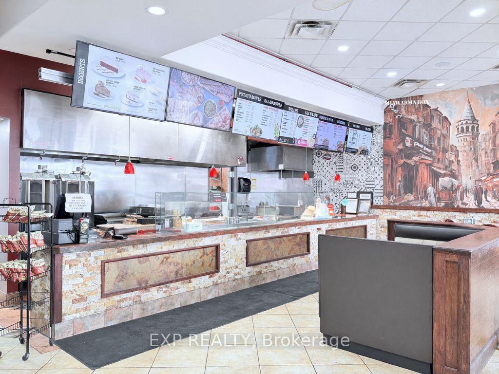 285 Rexdale Boulevard, Toronto W10 — photo 4 of 5