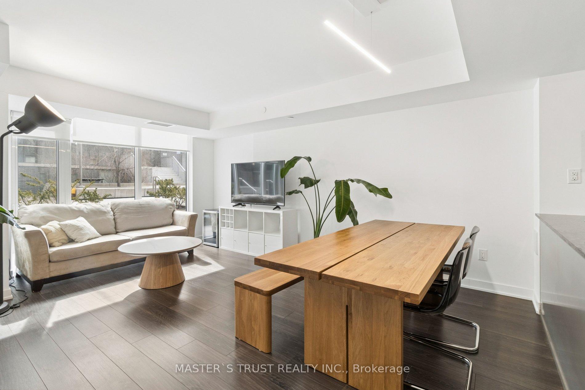 160 Flemington Road E TH109, Toronto W04 — photo 5 of 5