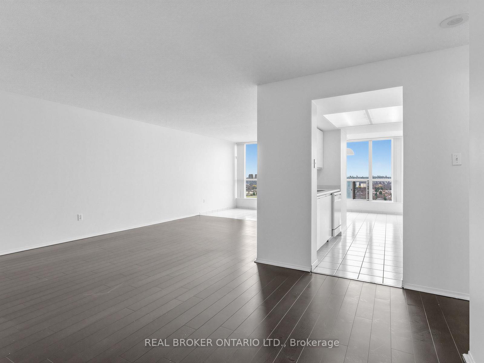 3 Rowntree Road 2106, Toronto W10 — photo 2 of 5