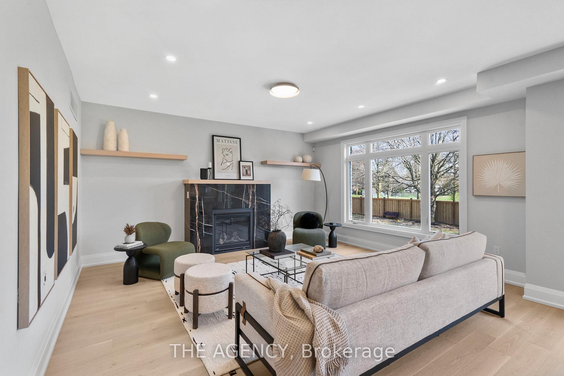 41 St Andrews Boulevard, Toronto W09 — photo 3 of 5