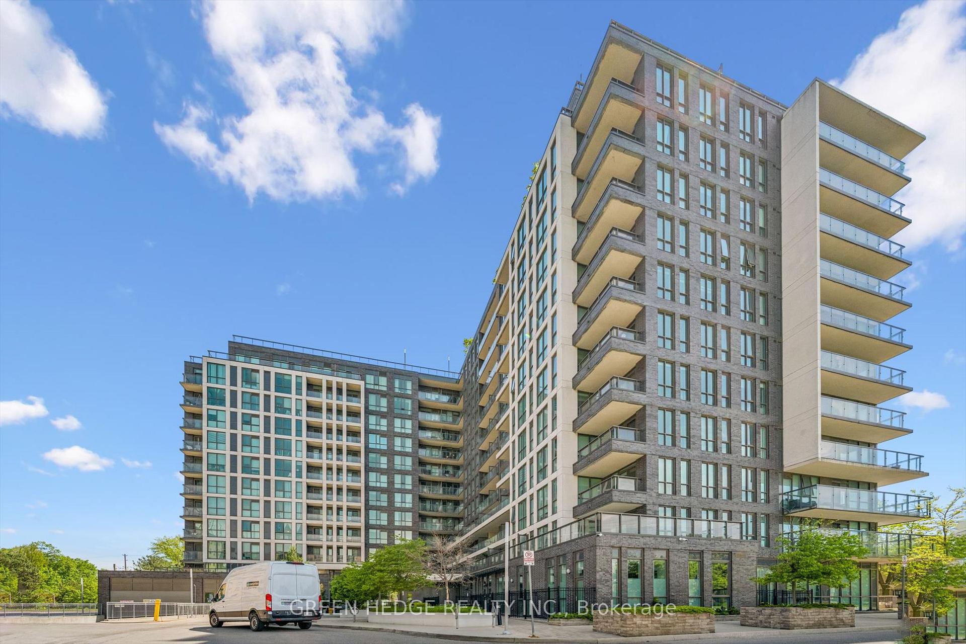 80 Esther Lorrie Drive 617, Toronto W10, ON M9W 0C6 — Toronto W10, Ontario