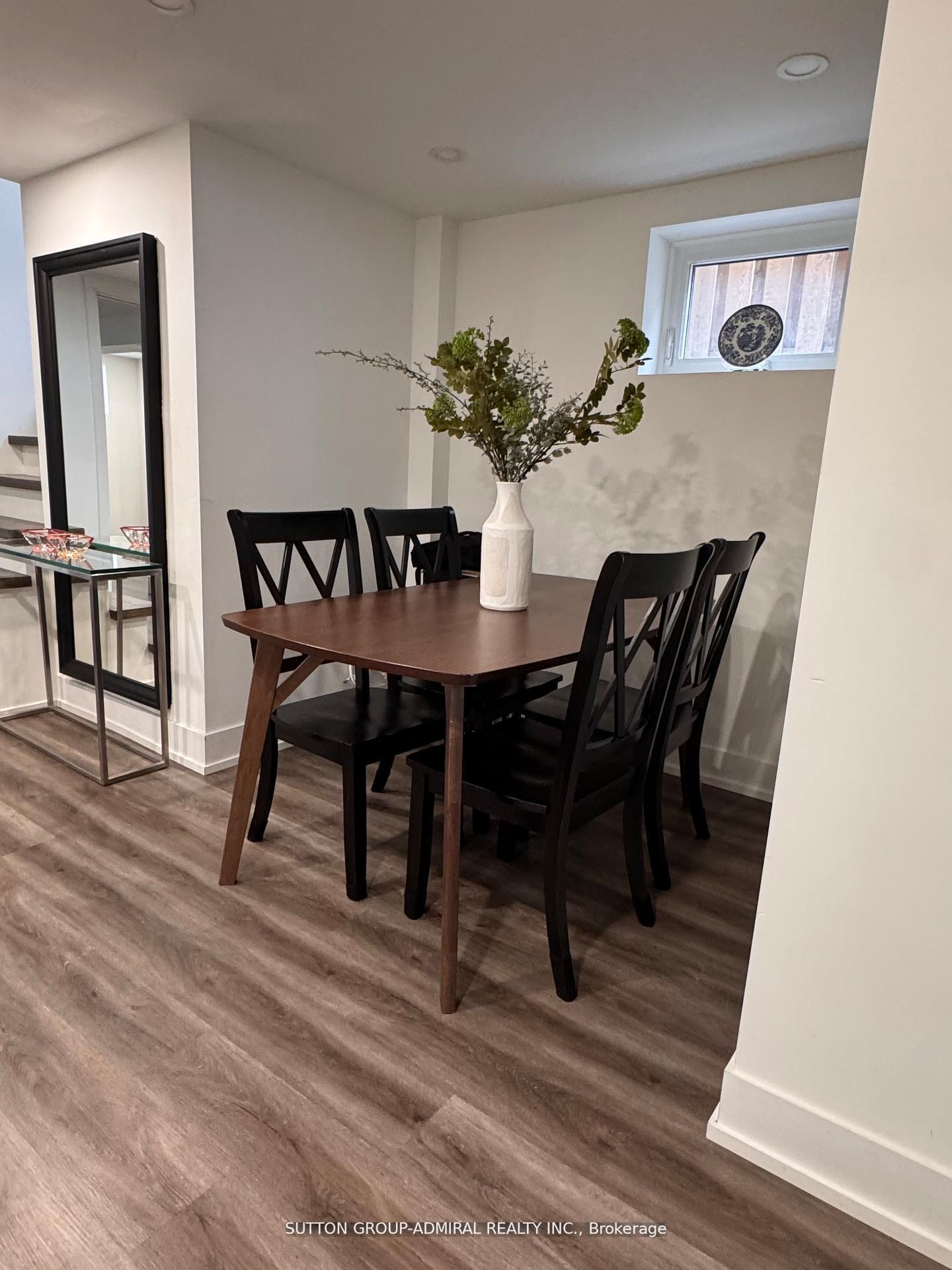 6 Frankfort Avenue Lower, Toronto W04 — photo 3 of 5