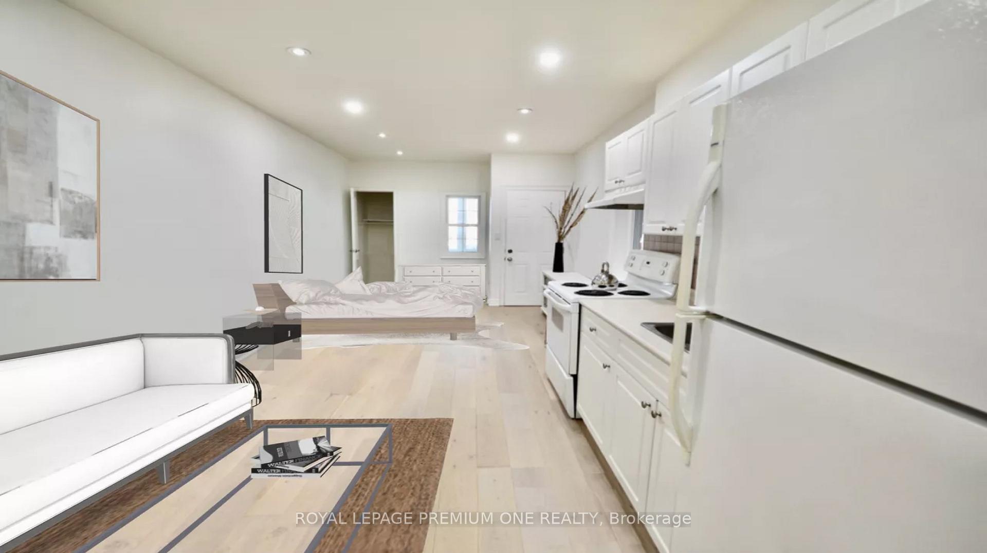 312 Rustic Road B, Toronto W04 — photo 5 of 5
