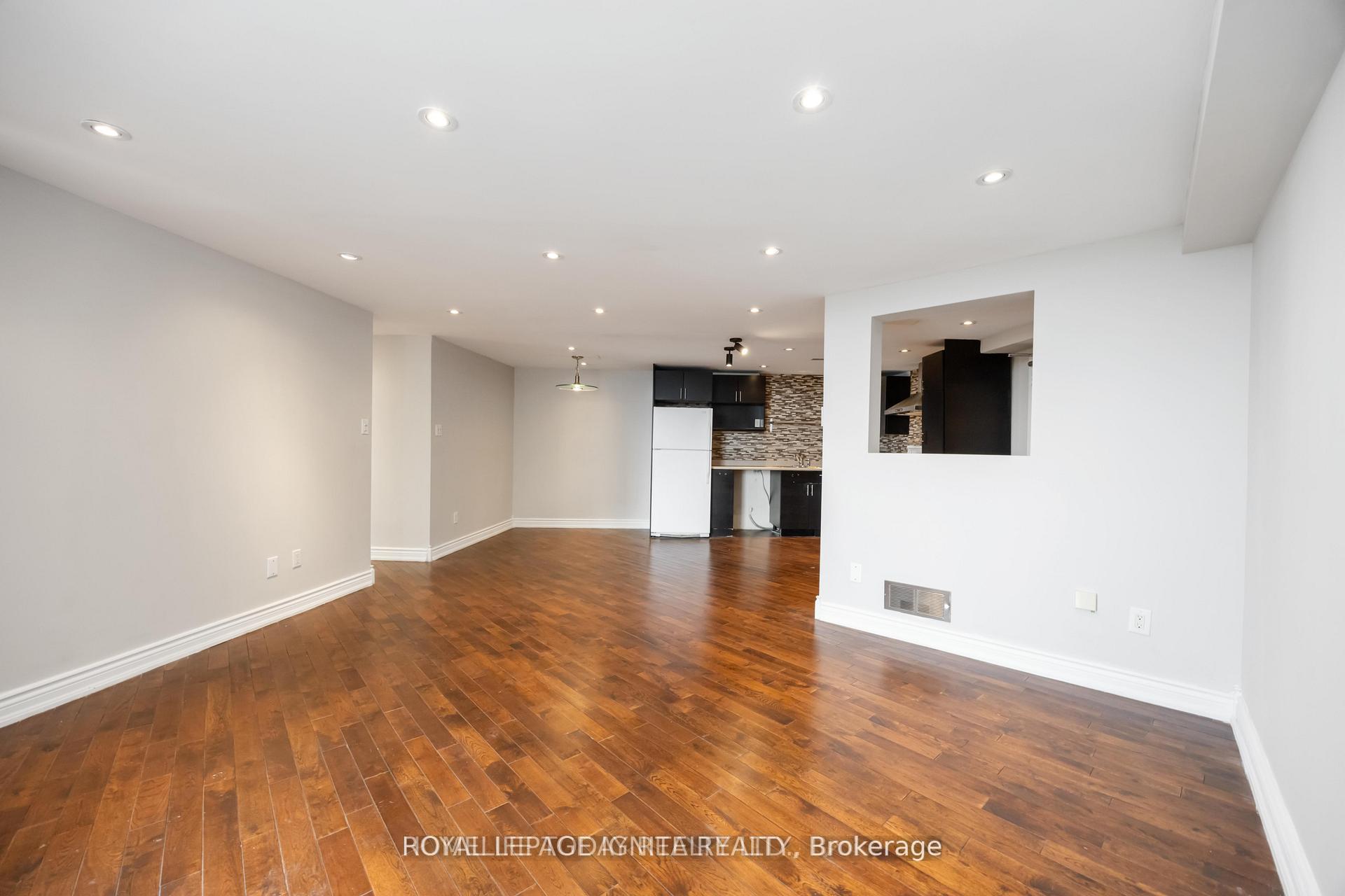330 Dixon Road 1603, Toronto W09 — photo 5 of 5
