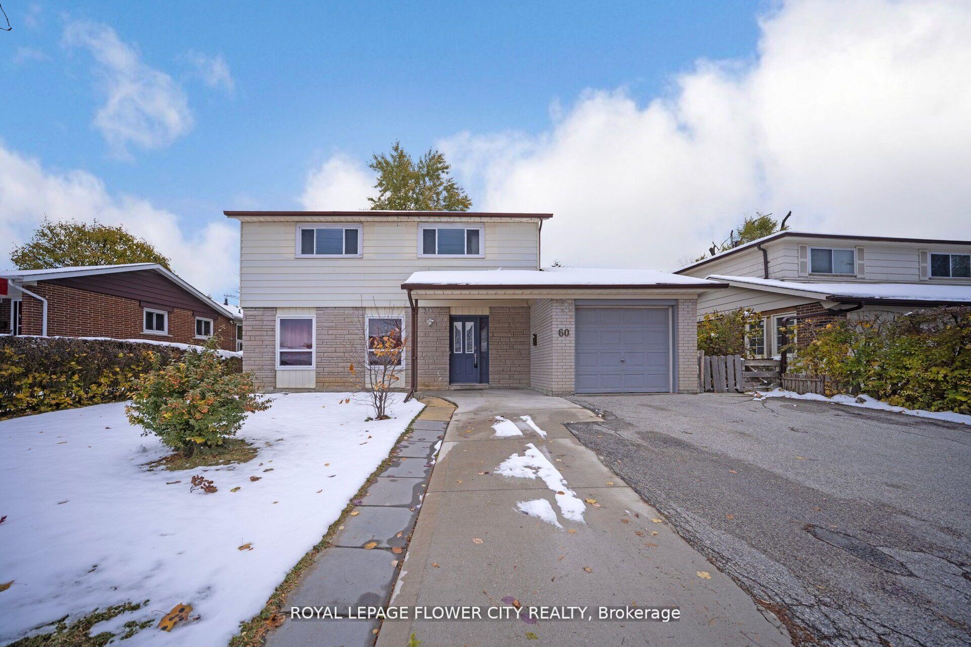 60 Lexington Avenue, Toronto W10 — photo 3 of 5