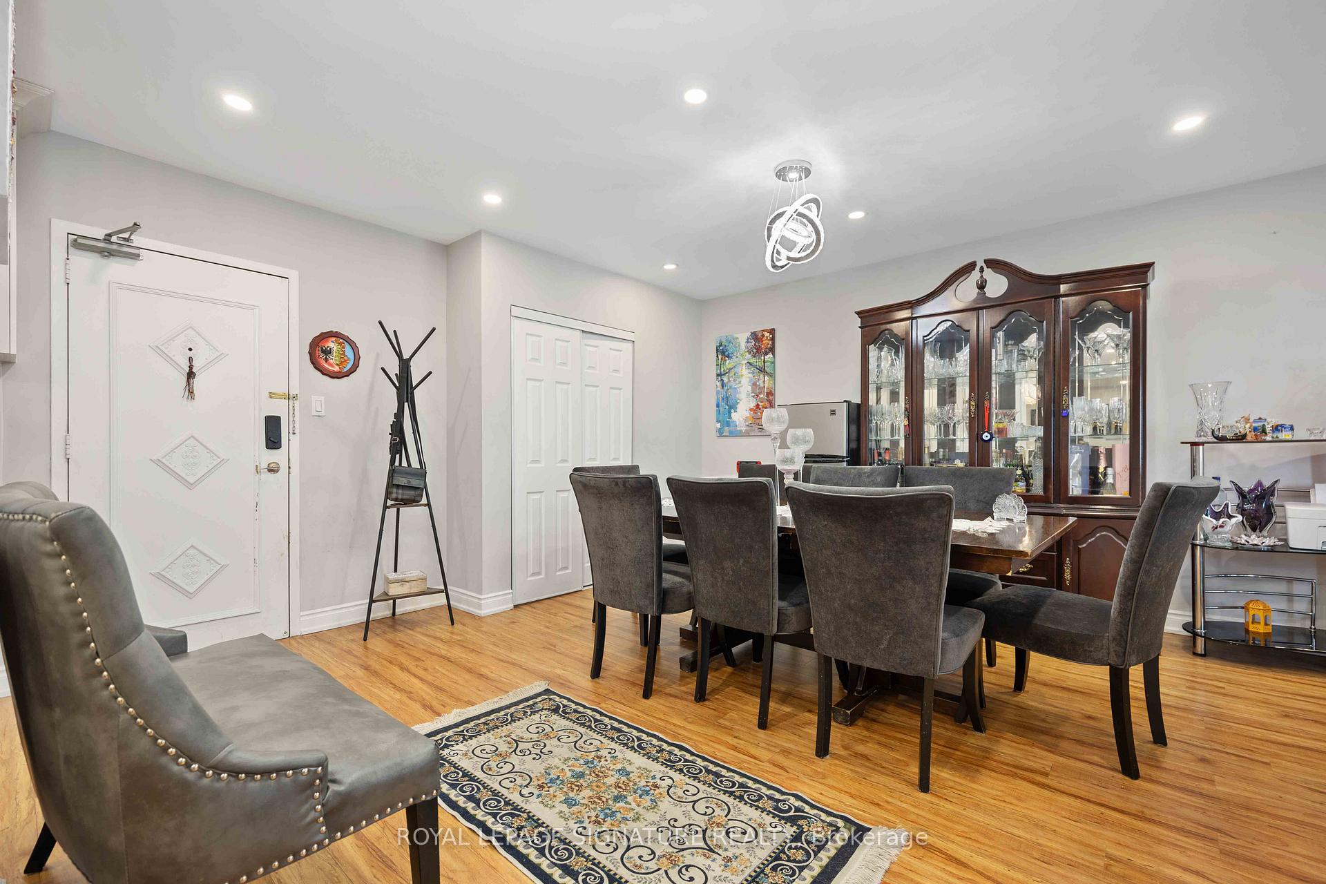 320 Dixon Road 2315, Toronto W09 — photo 5 of 5