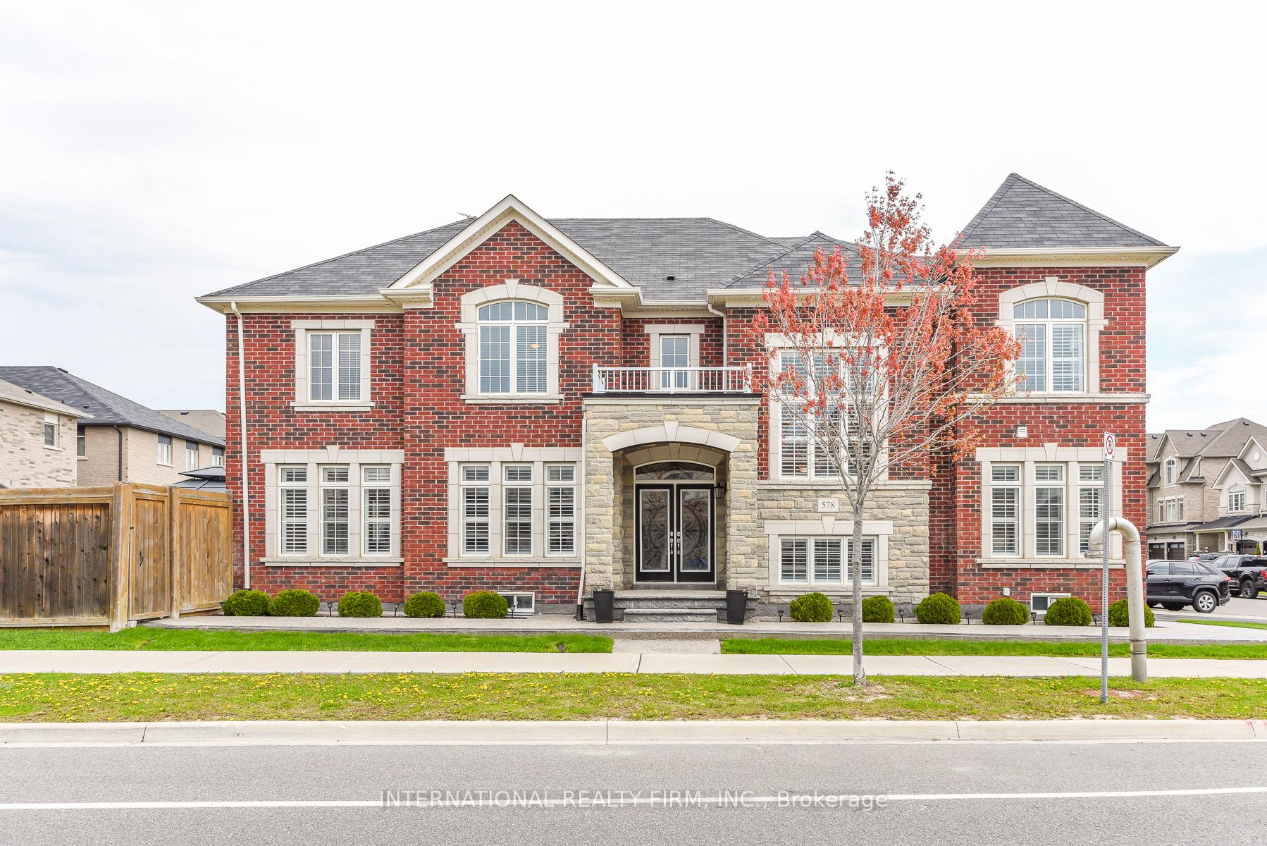 578 Dougall Avenue, Caledon, ON L7C 3Z4 — Caledon, Ontario