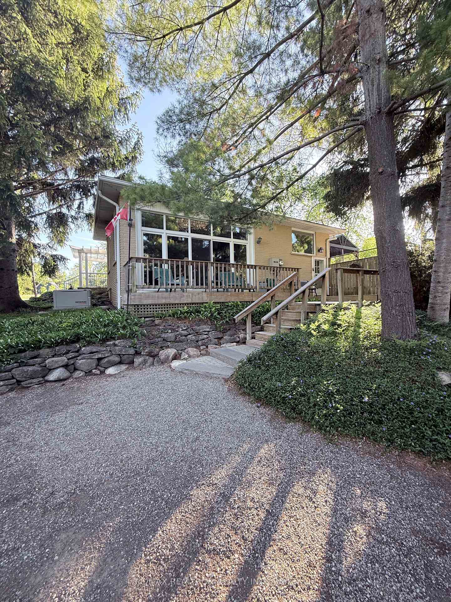 26 Kennedy Road, Caledon — photo 4 of 5