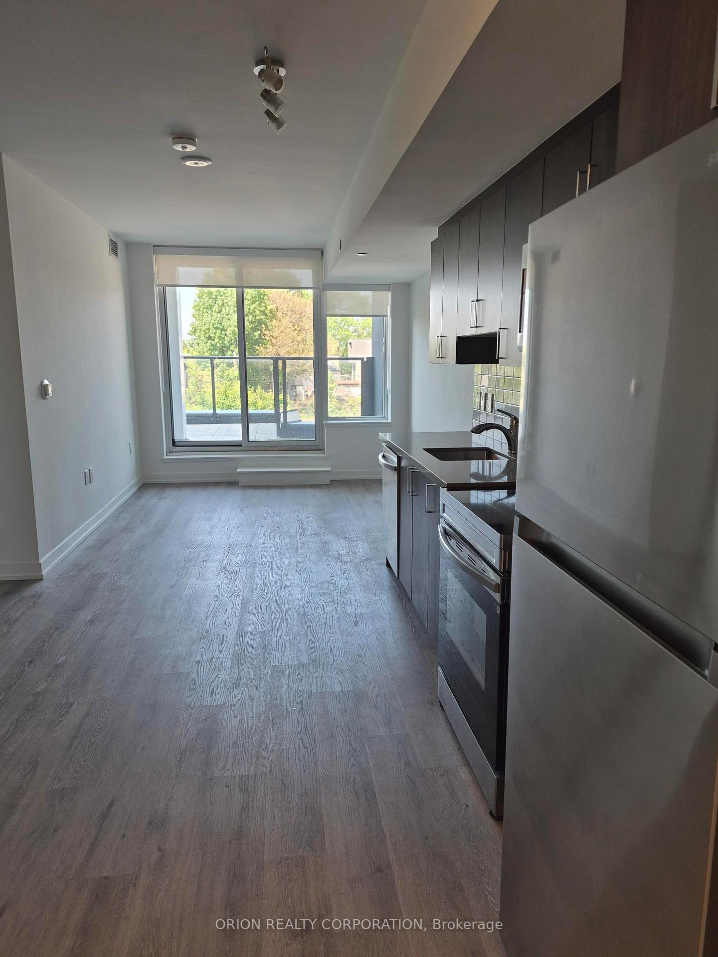 556 Marlee Avenue 226, Toronto W04 — photo 3 of 5