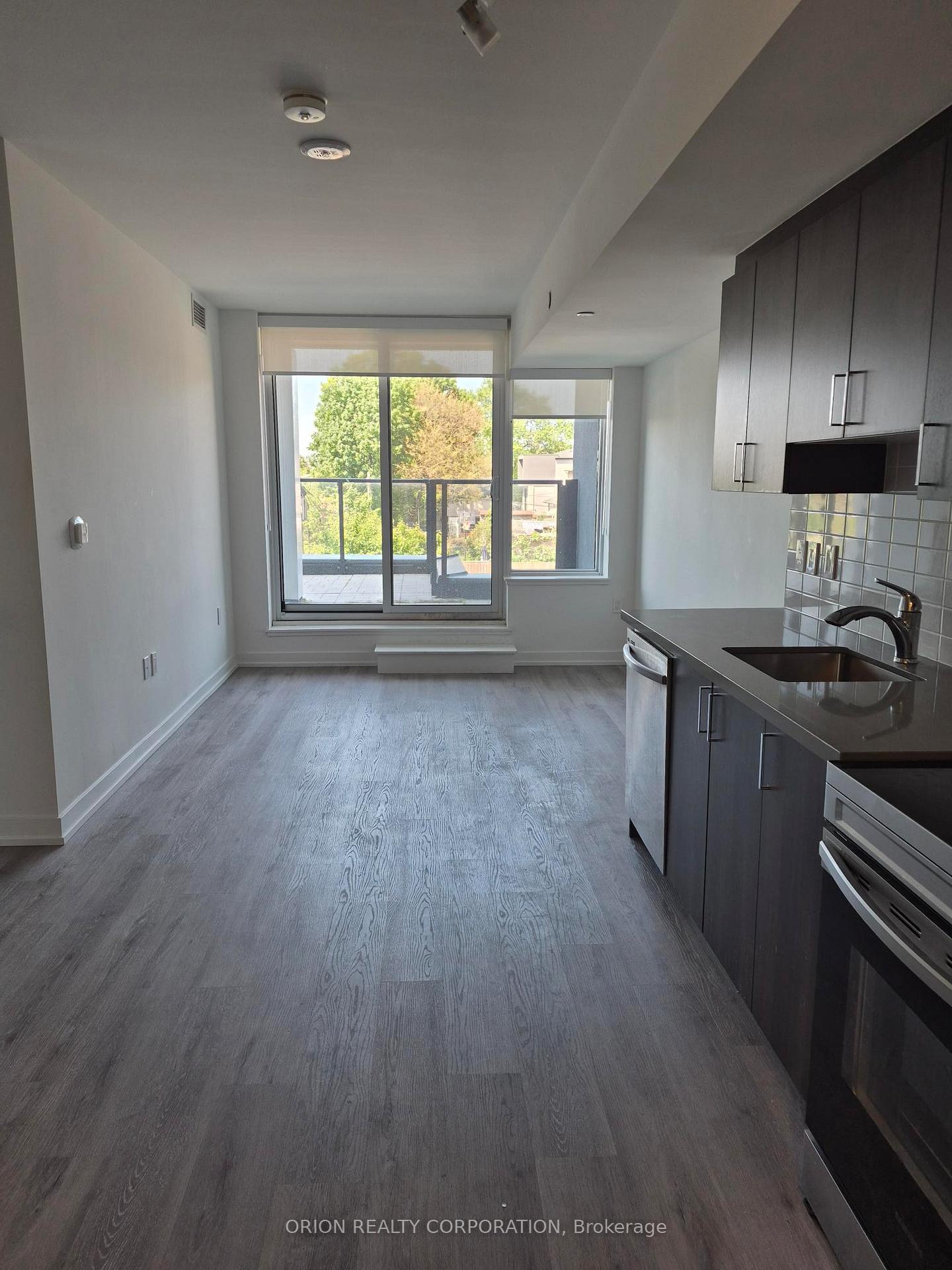556 Marlee Avenue 226, Toronto W04 — photo 4 of 5