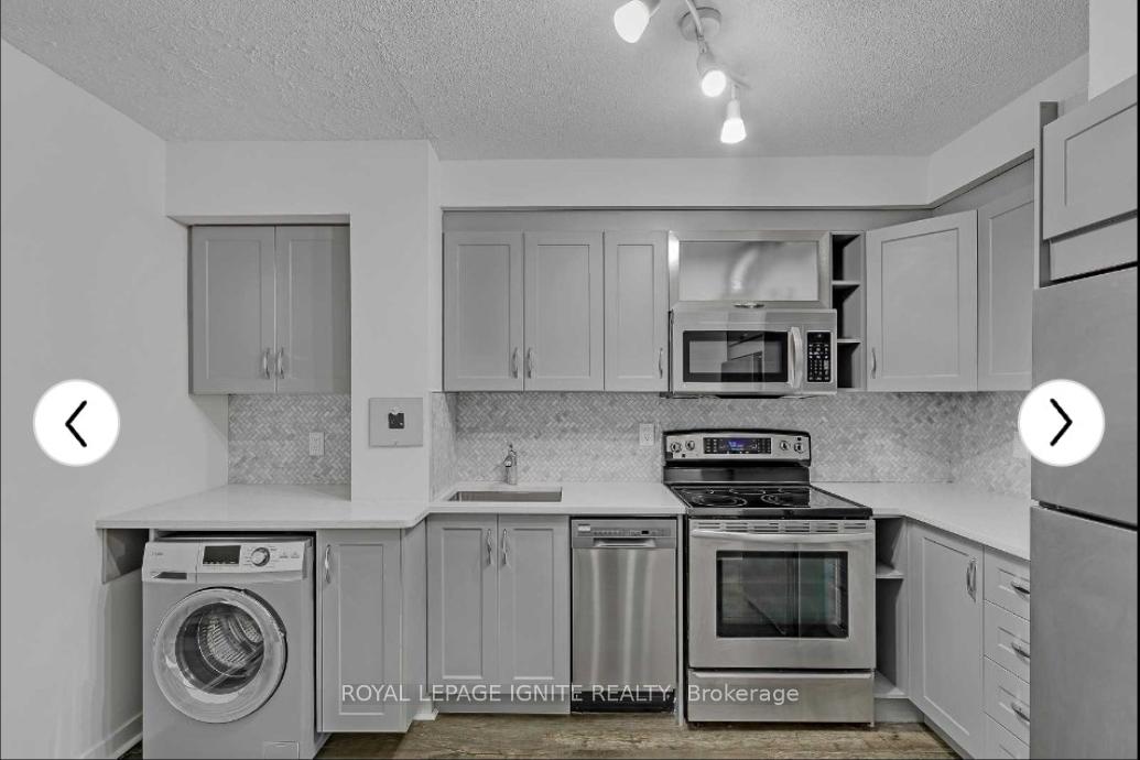 2464 Weston Road 508, Toronto W04 — photo 2 of 5