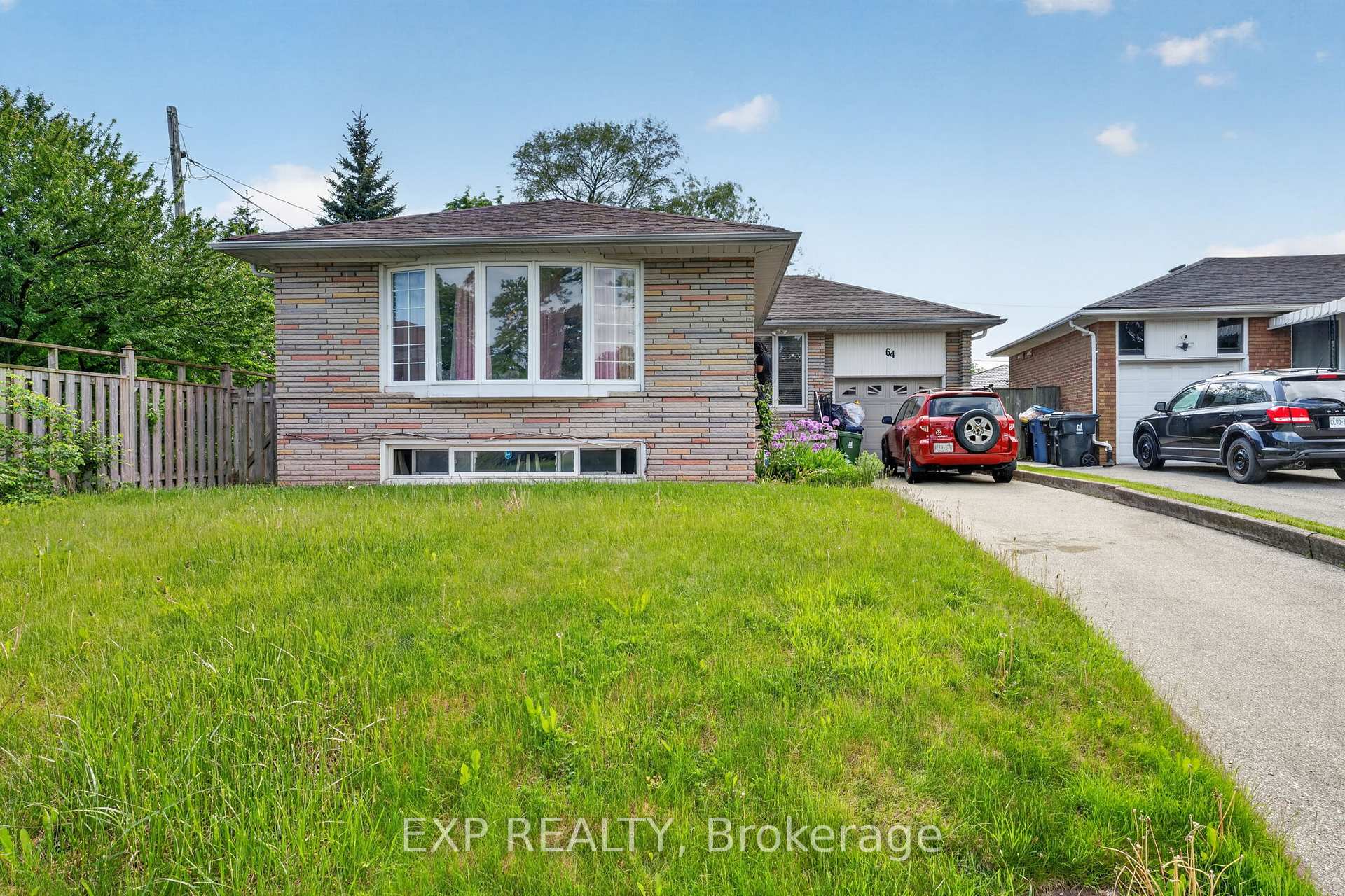 64 Bridesburg Drive, Toronto W09, ON M9R 2K8 — Toronto W09, Ontario