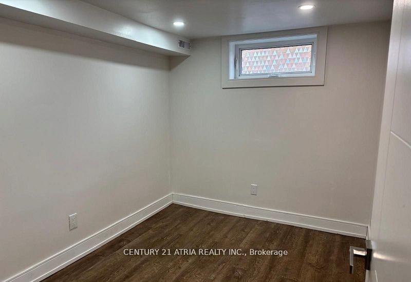 678 Tretheway Drive E 2, Toronto W04 — photo 4 of 5
