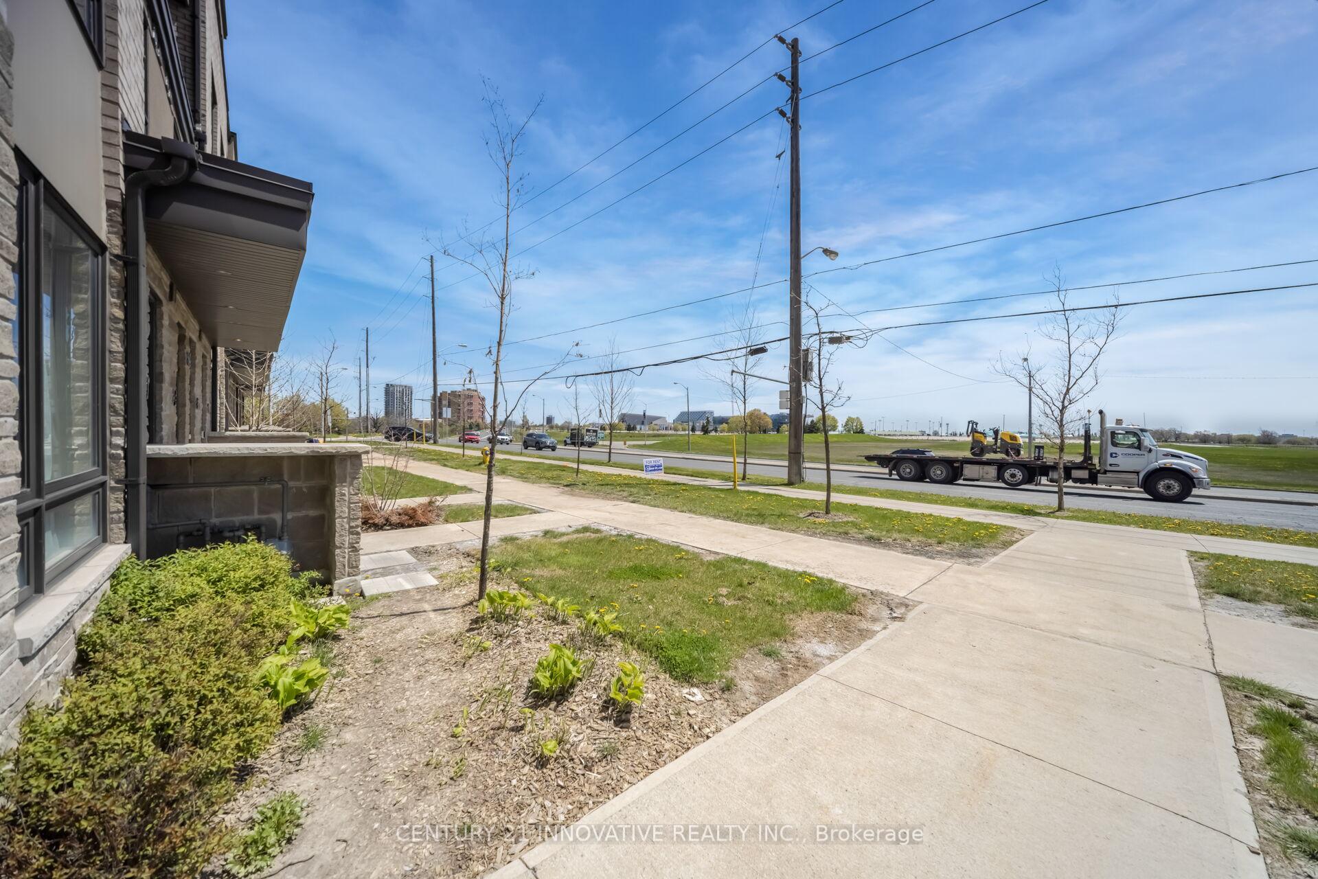 624 Rexdale Boulevard 4, Toronto W10 — photo 4 of 5