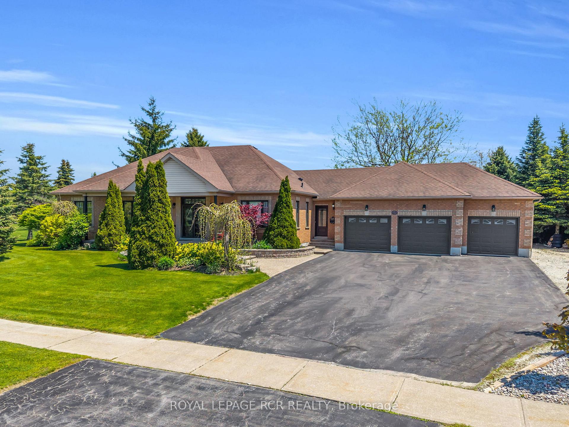 5 Massari Street, Caledon, ON L7K 0B6 — Caledon, Ontario