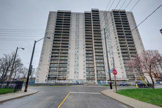 155 Marlee Avenue 603, Toronto W04 — photo 3 of 5