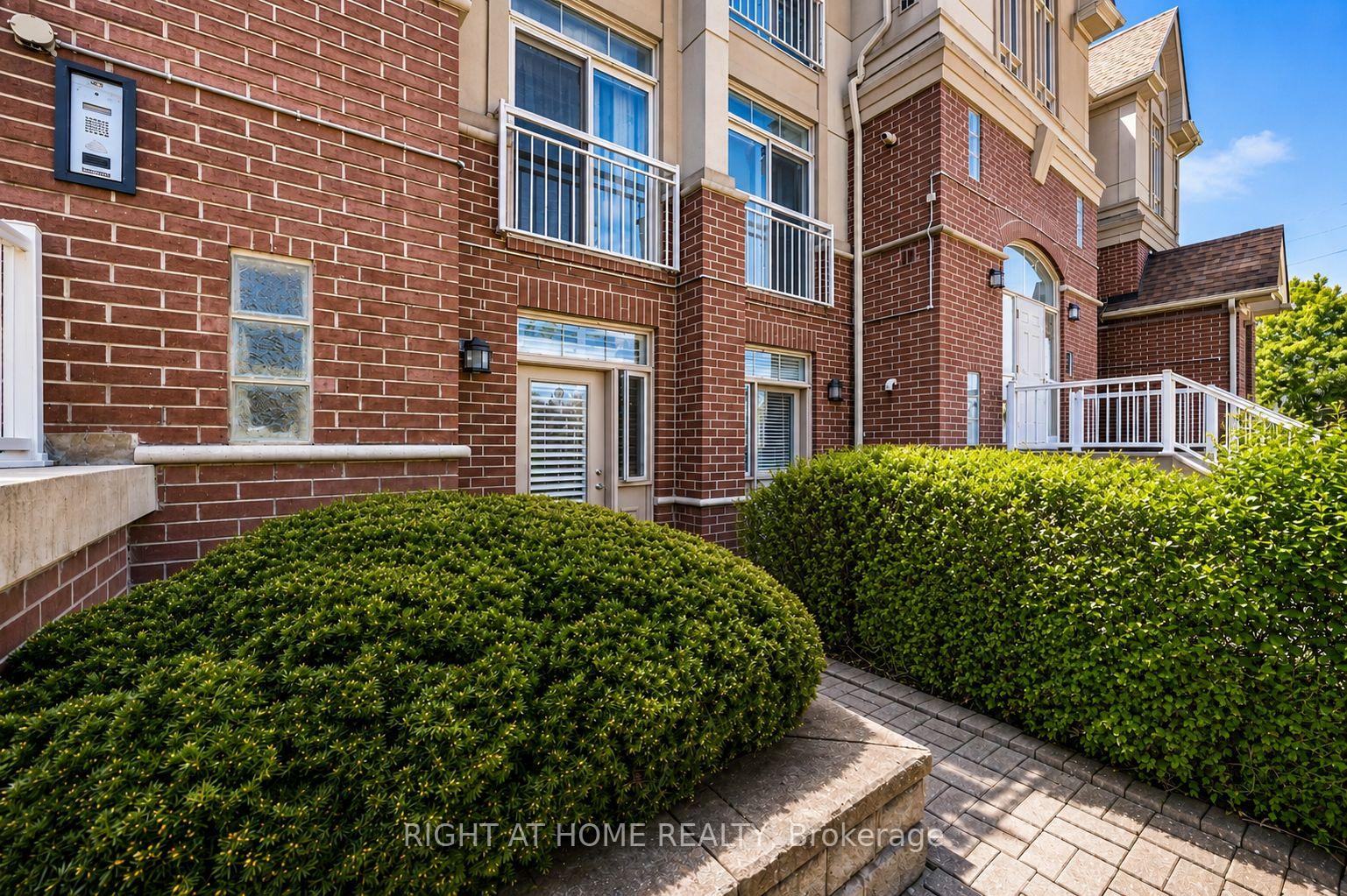 1949 W Lawrence Avenue W 8, Toronto W04 — photo 4 of 5