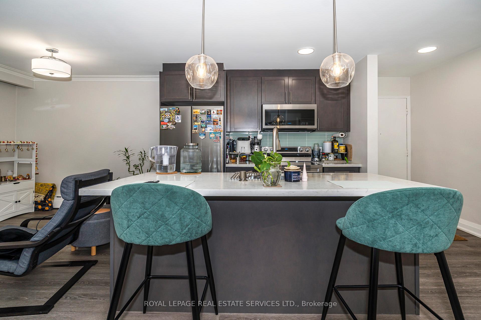 2637 Keele Street E 9, Toronto W04 — photo 4 of 5