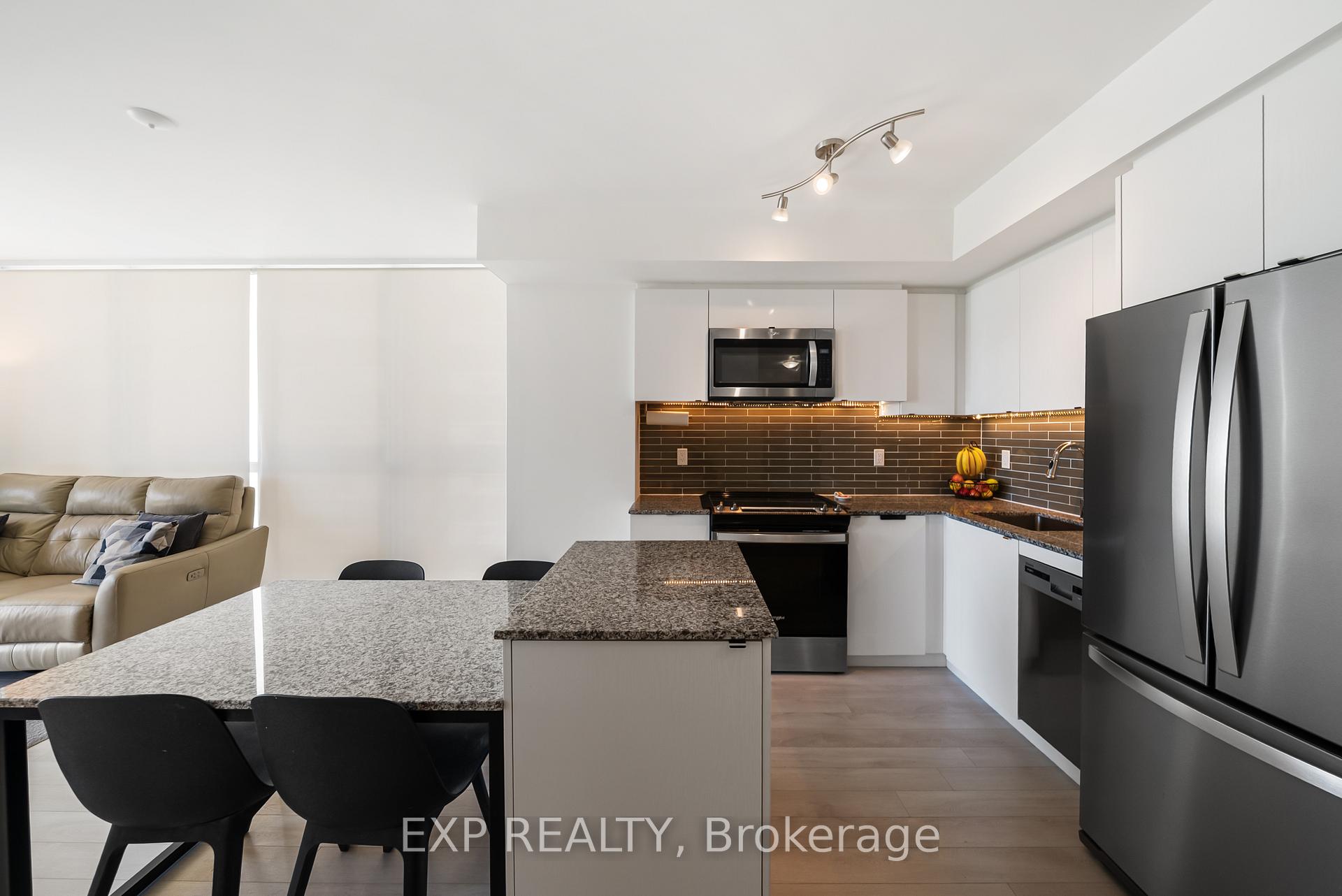 1461 Lawrence Avenue W 610, Toronto W04 — photo 4 of 5